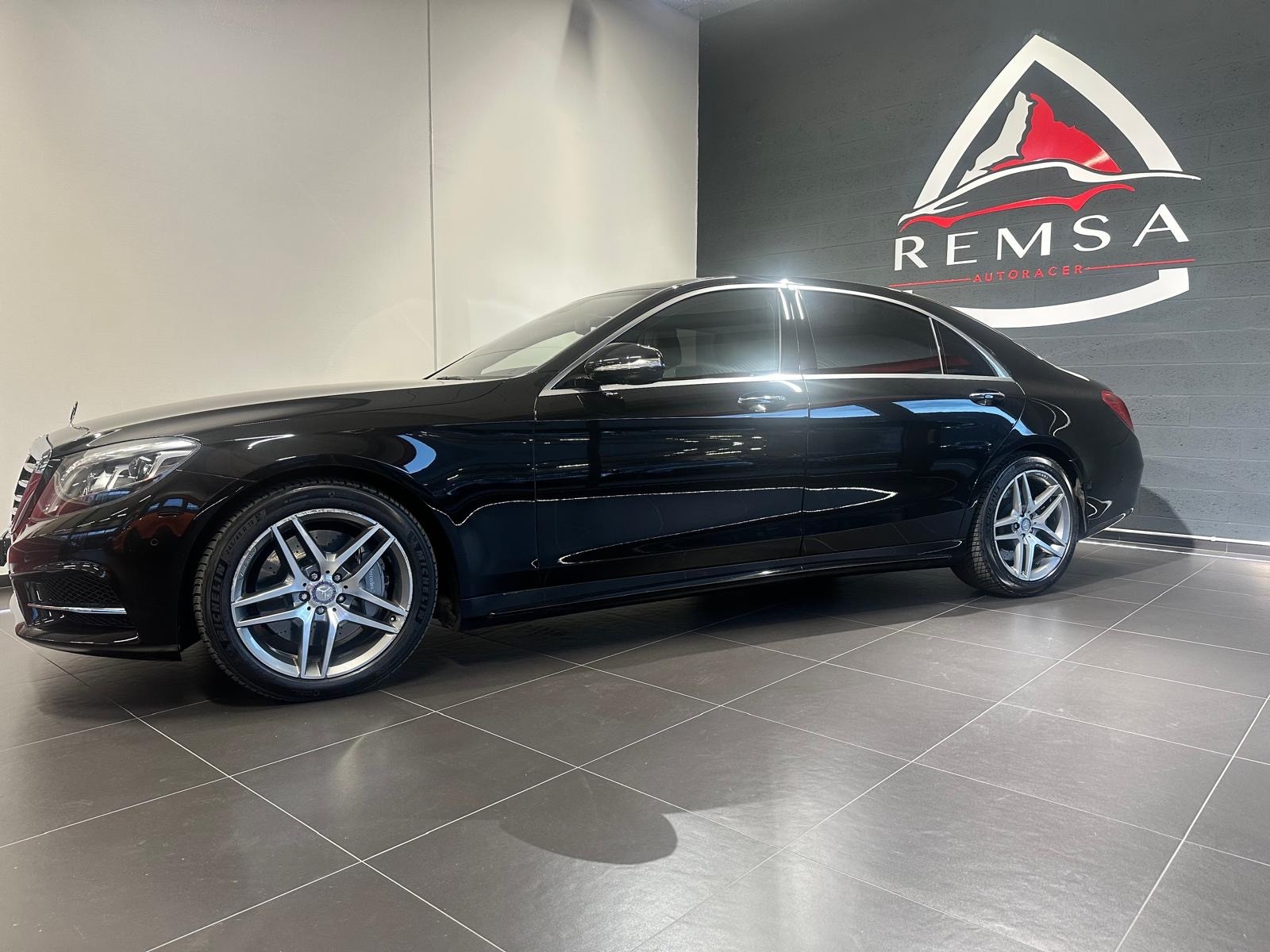 MERCEDES-BENZ S 500 4Matic 7G-Tronic-image-3