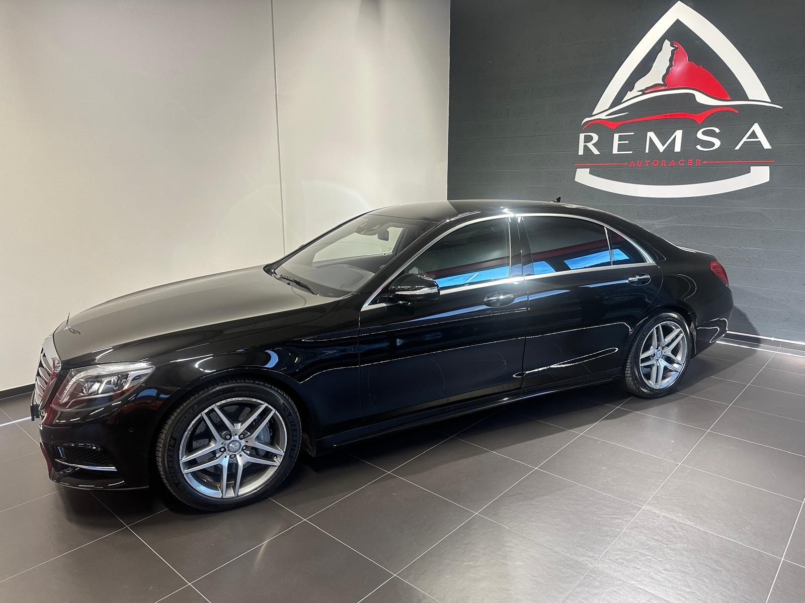 MERCEDES-BENZ S 500 4Matic 7G-Tronic-image-1