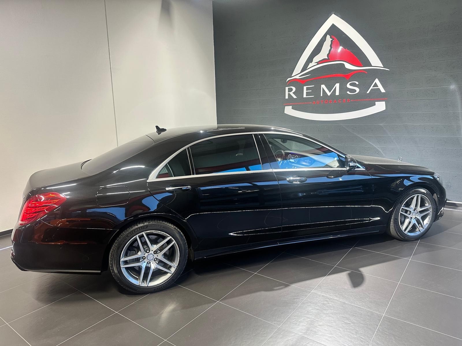 MERCEDES-BENZ S 500 4Matic 7G-Tronic-image-7