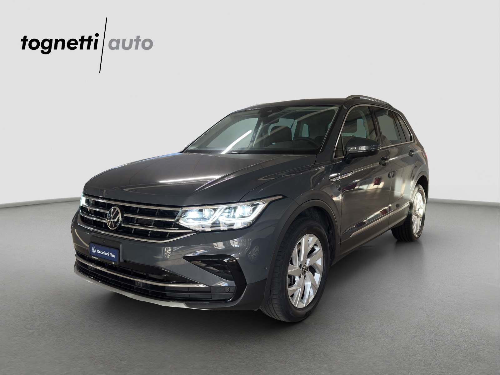 VW Tiguan 2.0TSI Elegance 4Motion DSG-image-0