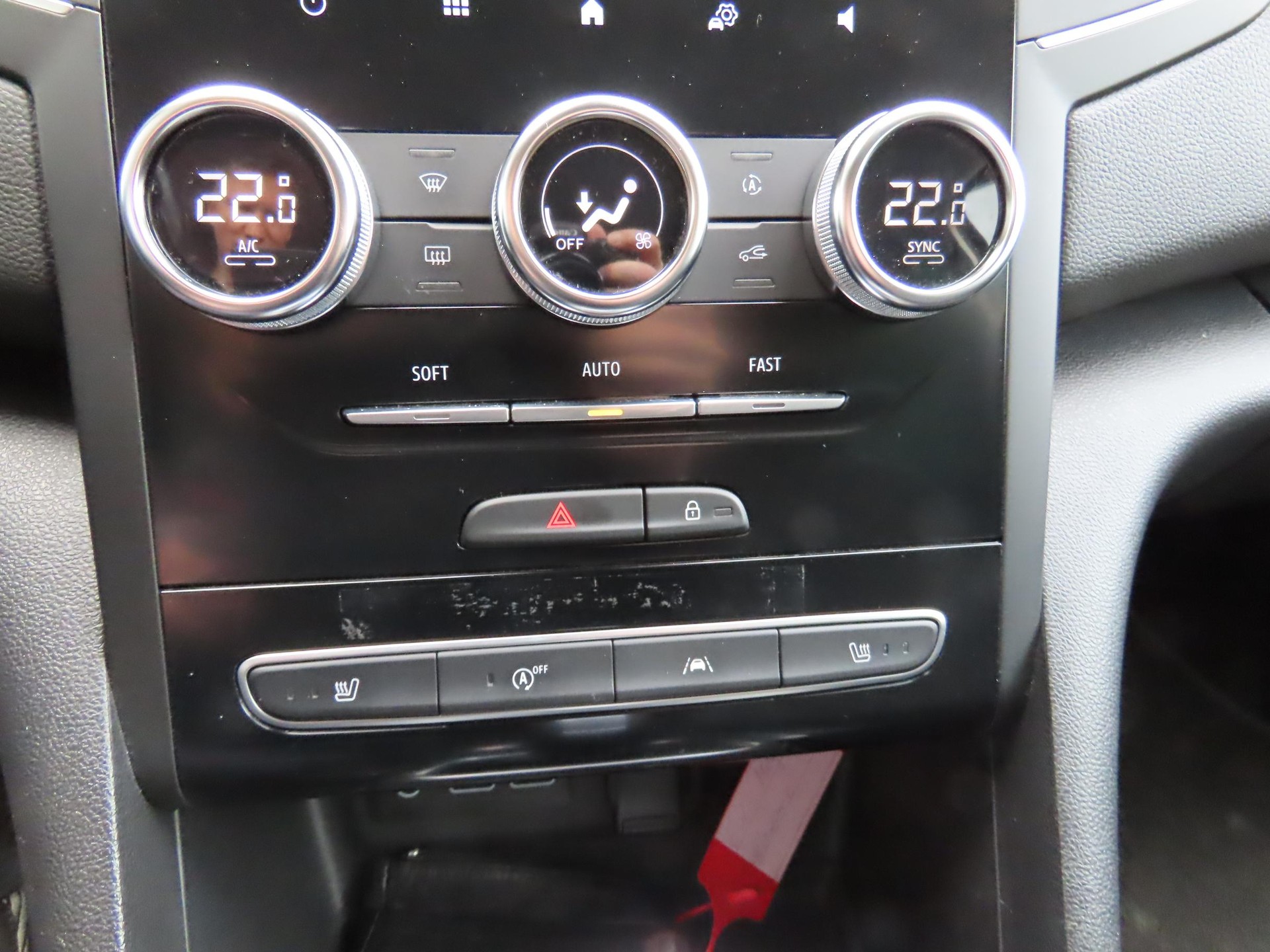 RENAULT Mégane Grandtour 1.3 TCe 160 Intens EDC-image-13