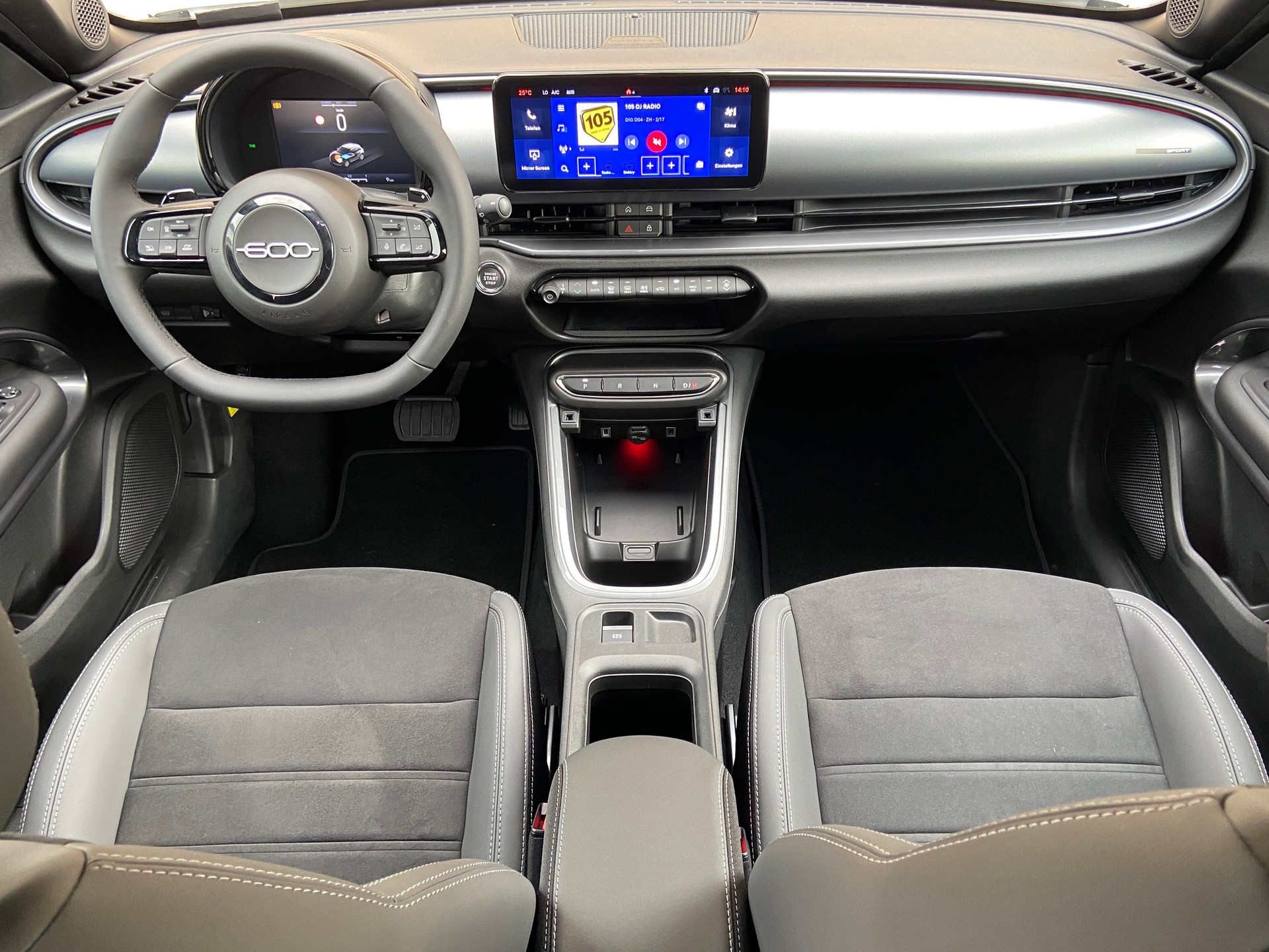 FIAT 600h MildHybrid Sport 145PS-image-4