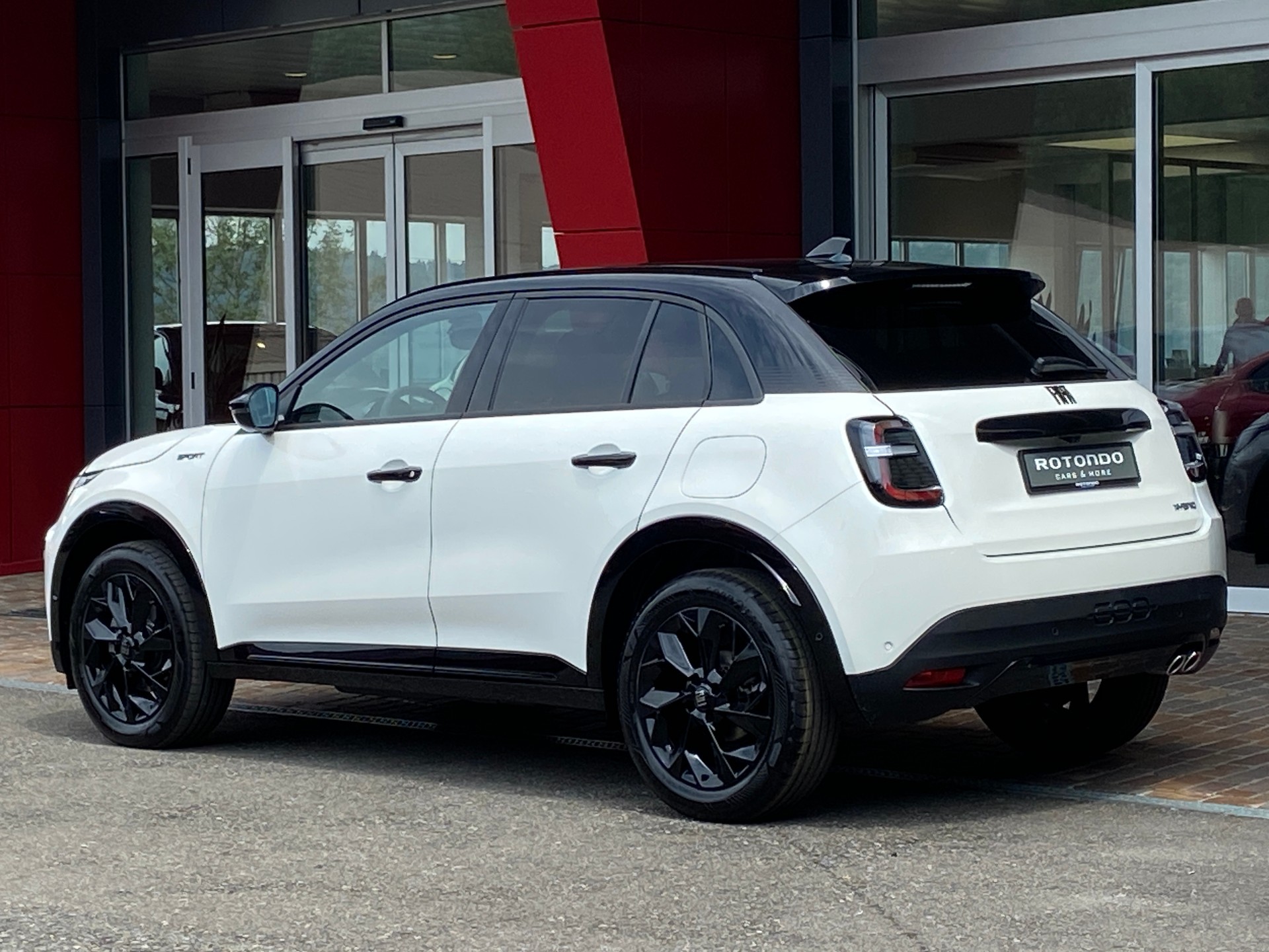 FIAT 600h MildHybrid Sport 145PS-image-18