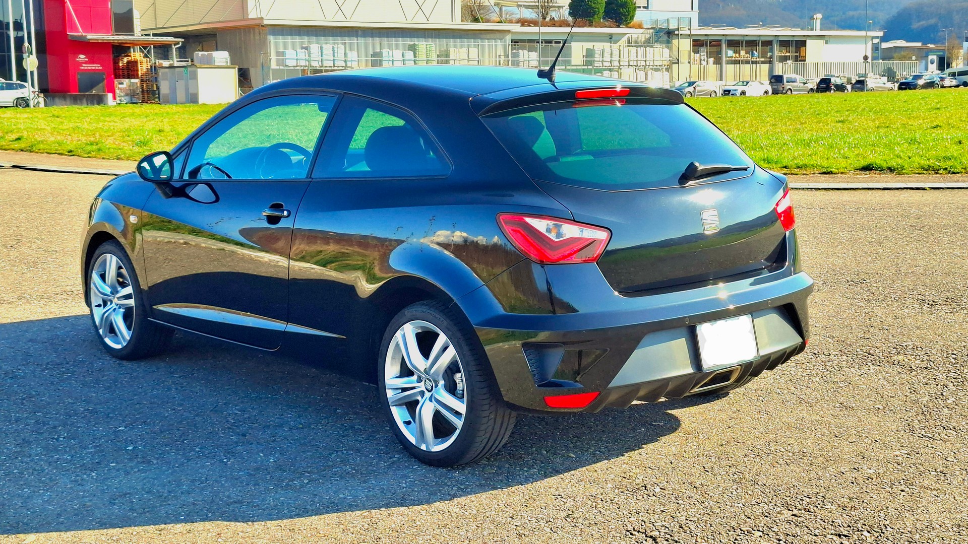 SEAT Ibiza SC 1.8 TSI Cupra-image-5