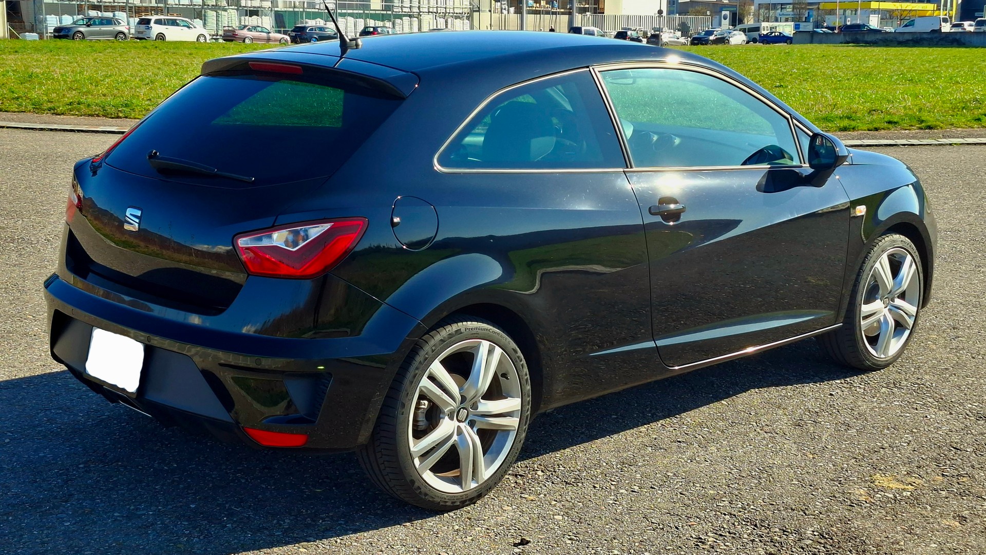 SEAT Ibiza SC 1.8 TSI Cupra-image-2