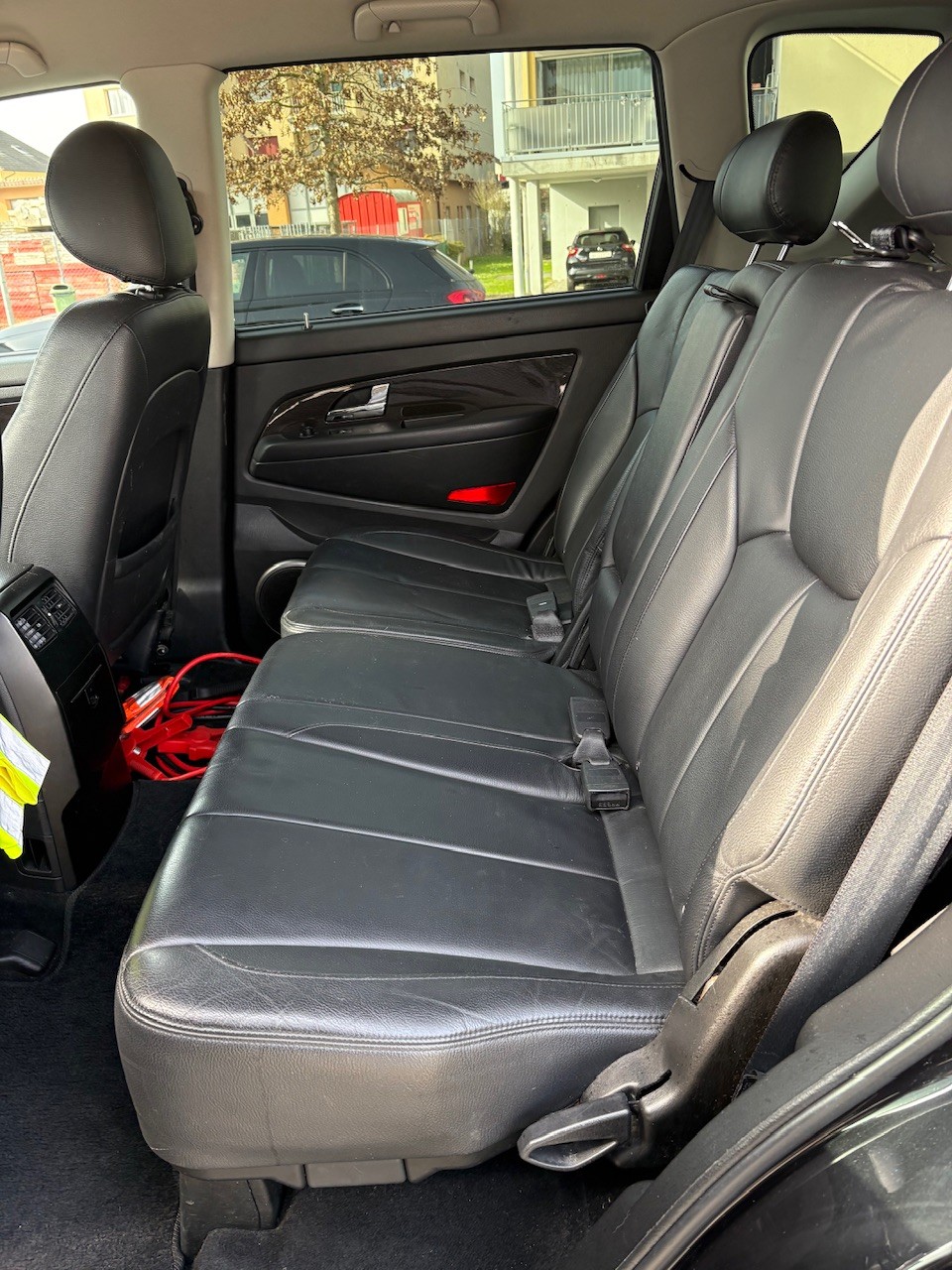 KGM-SsangYong Rexton RX200 e-XDi Sapphire 4WD Automatic-image-3