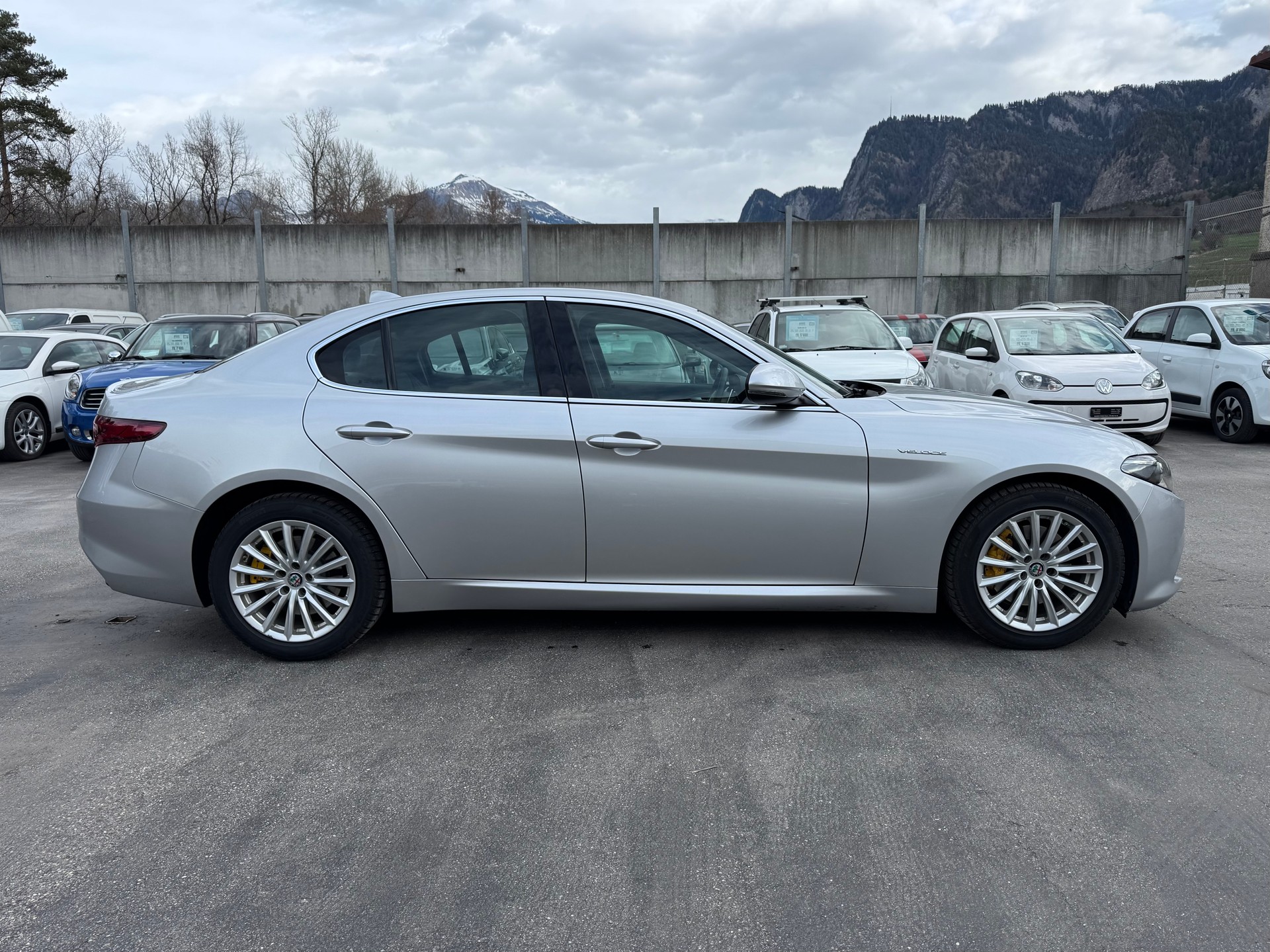 ALFA ROMEO Giulia 2.0 Veloce Q4 Automatic-image-2