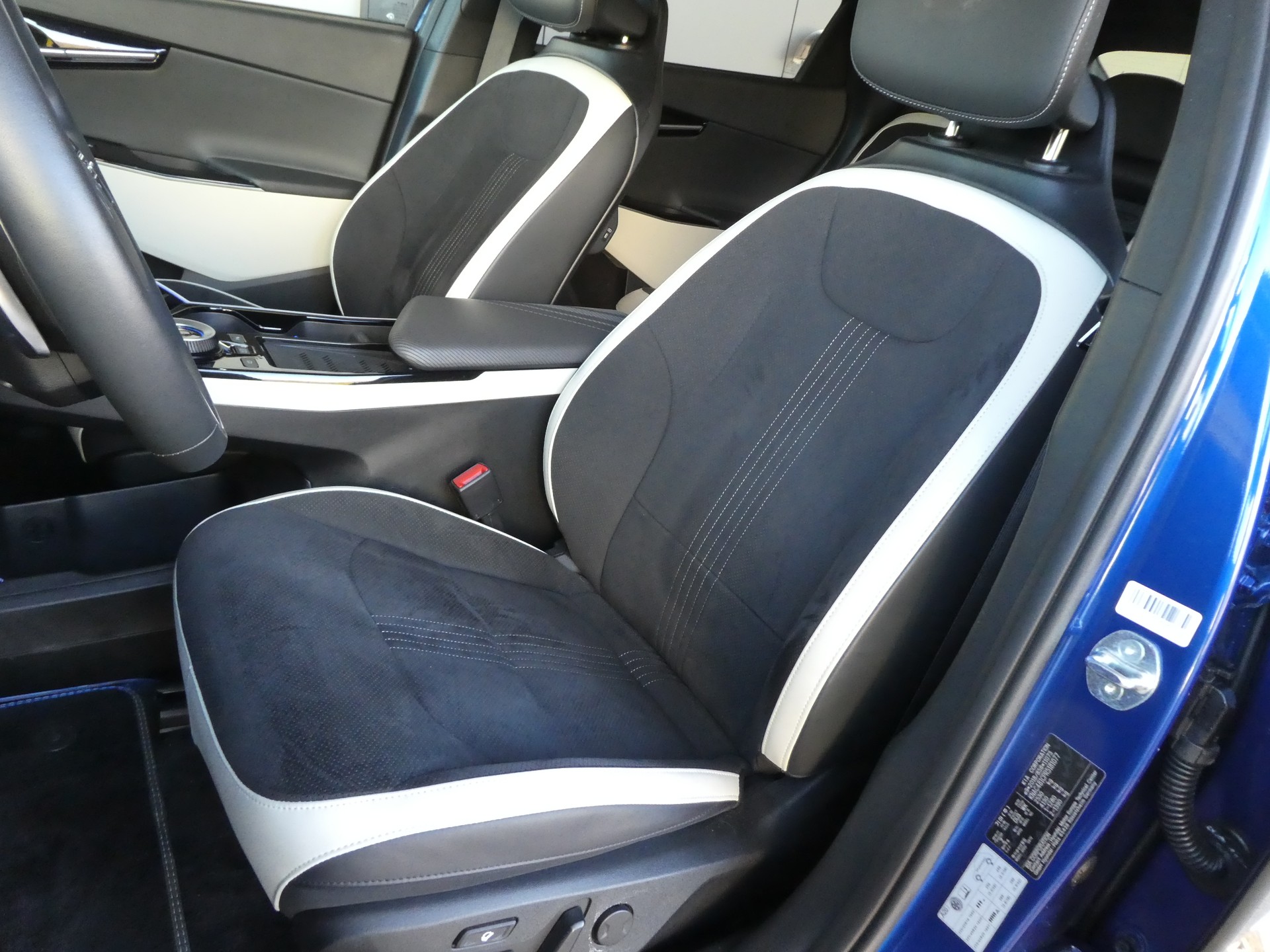KIA EV6 77.4 kWh GT-Line 4x4-image-2
