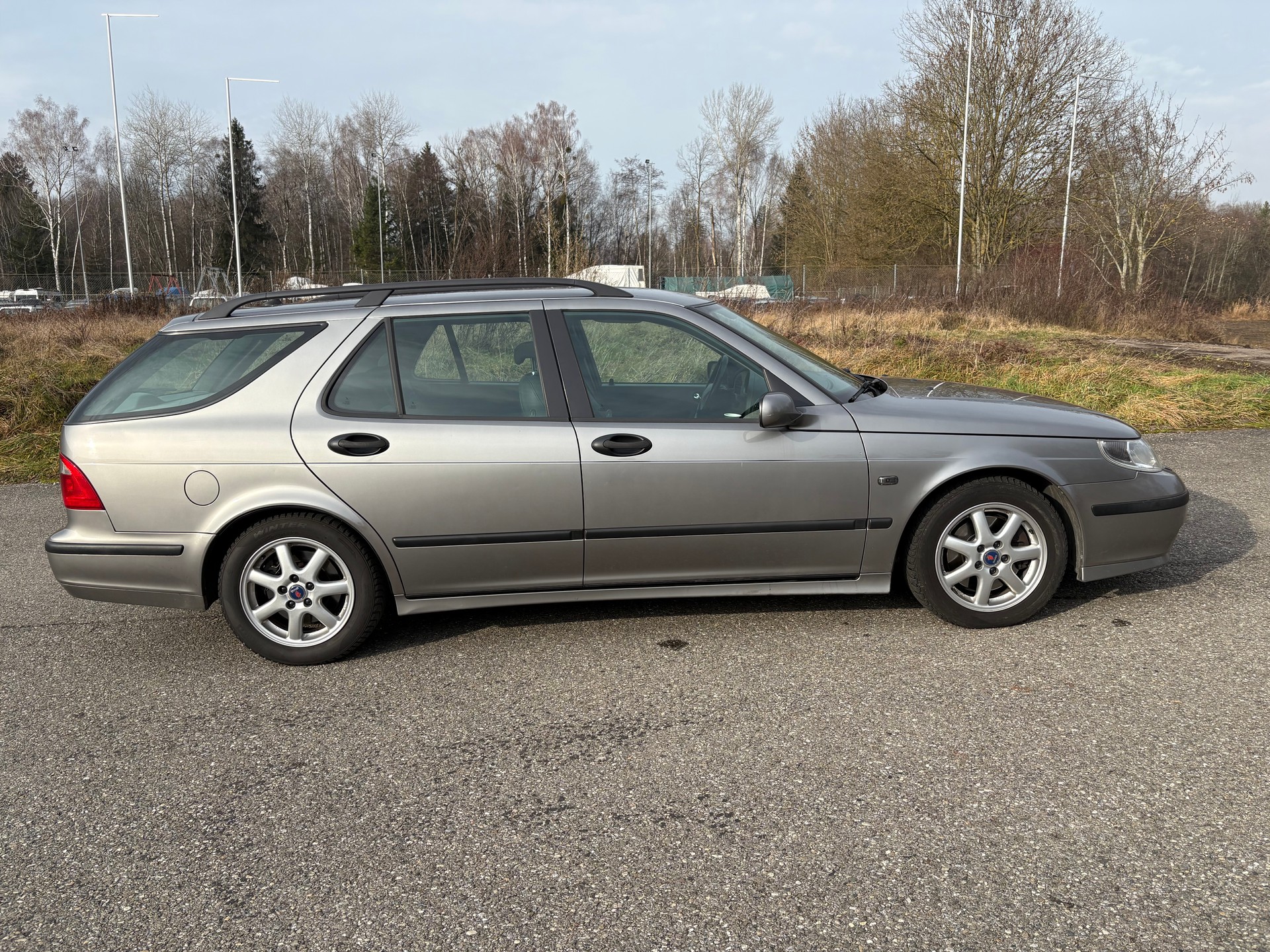 SAAB 9-5 2.3T Vector-image-7