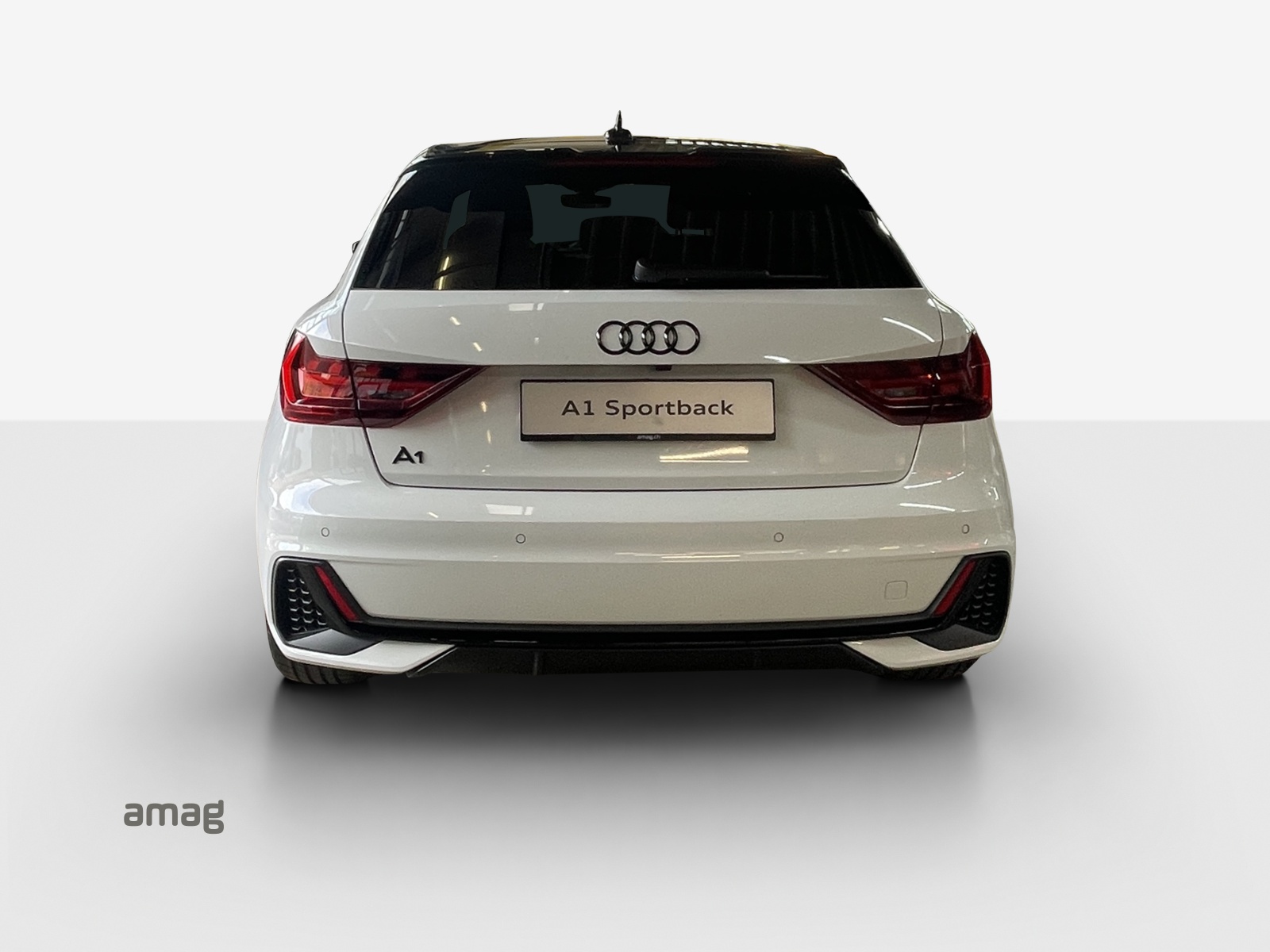 AUDI A1 Sportback 30 TFSI S Line Attraction S-tronic-image-3