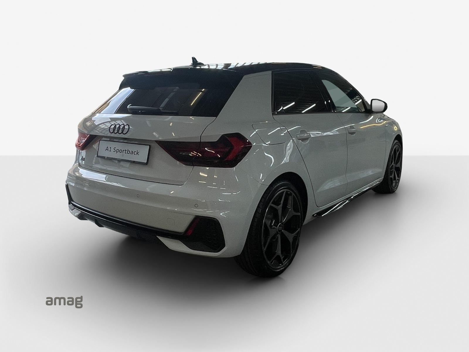 AUDI A1 Sportback 30 TFSI S Line Attraction S-tronic-image-4