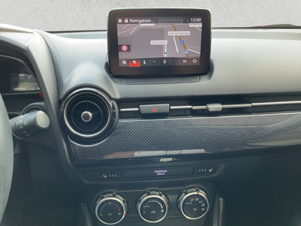 MAZDA 2 1.5 90 Ambition Plus-image-11