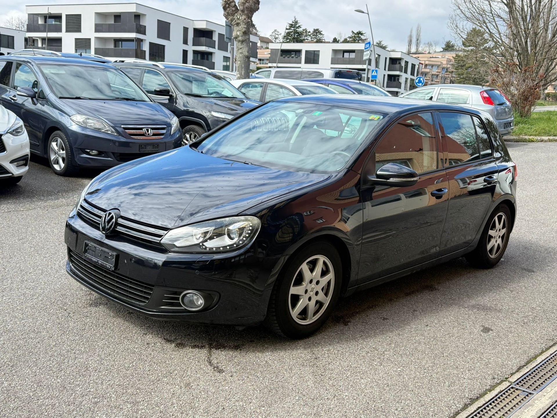VW Golf 1.2 TSI BlueMotion Technology Trendline-image-3