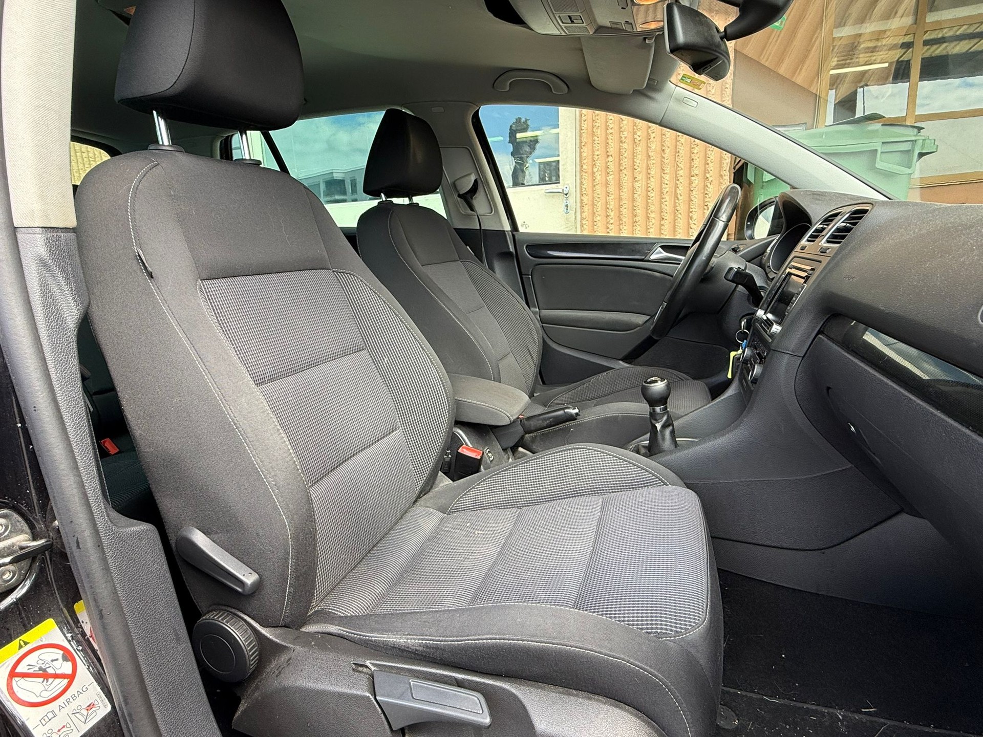 VW Golf 1.2 TSI BlueMotion Technology Trendline-image-9