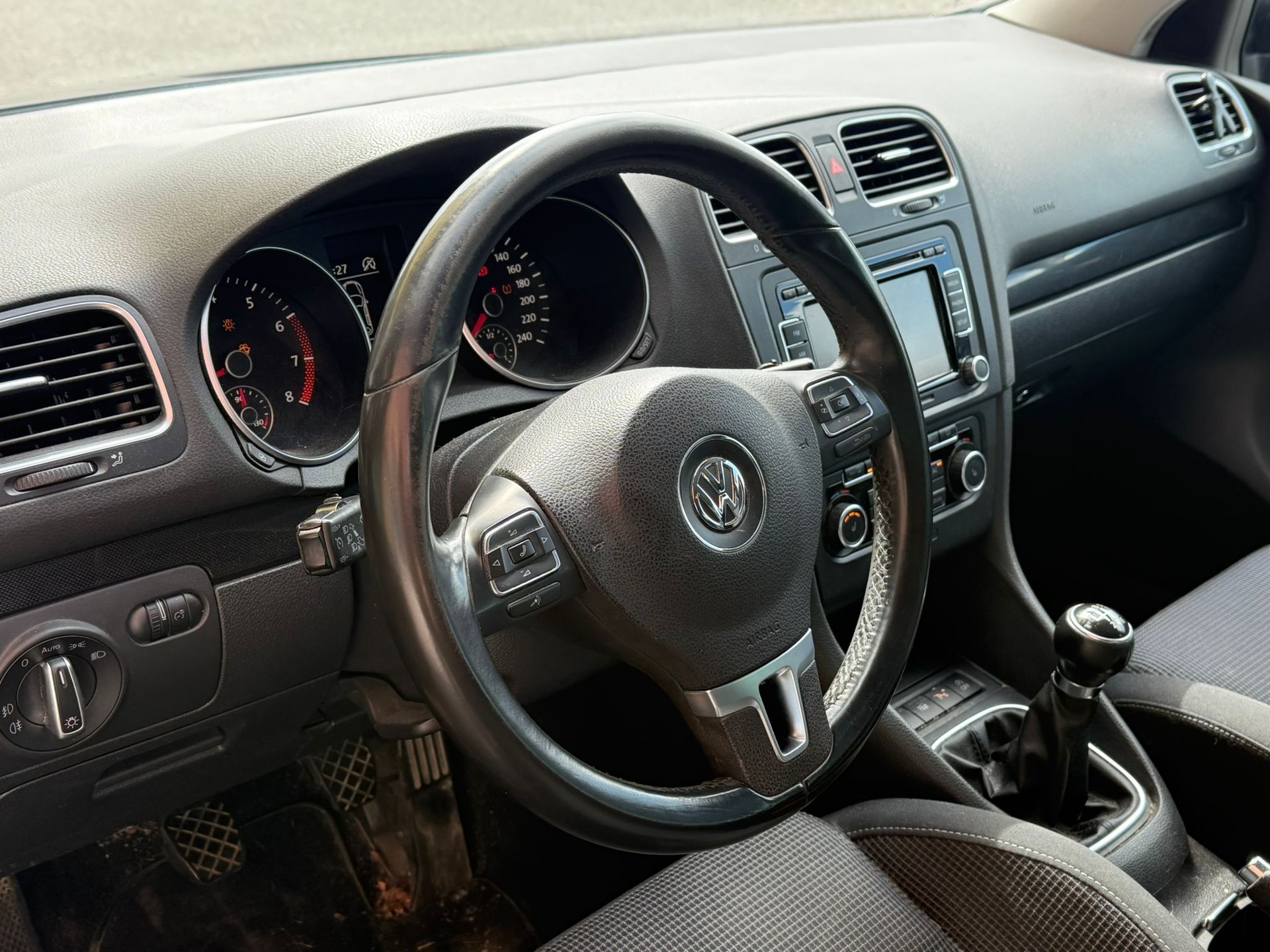 VW Golf 1.2 TSI BlueMotion Technology Trendline-image-10