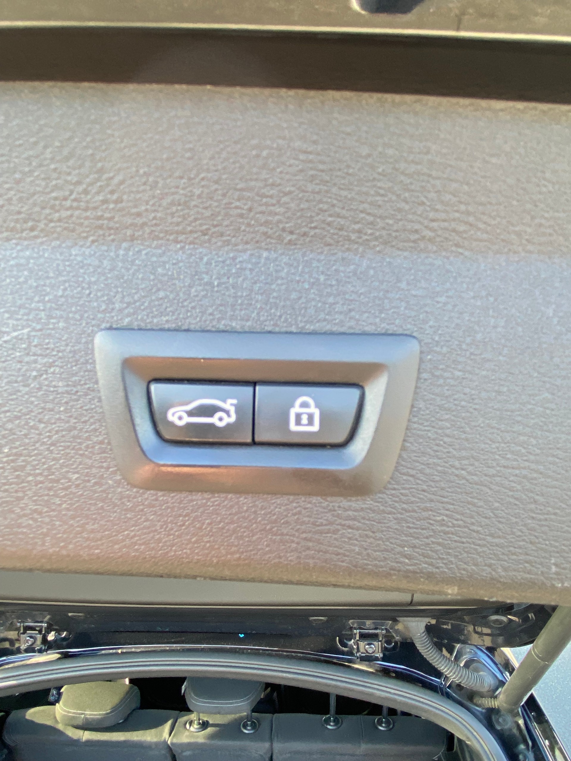 BMW X1 xDrive 25d Sport Line Steptronic-image-18
