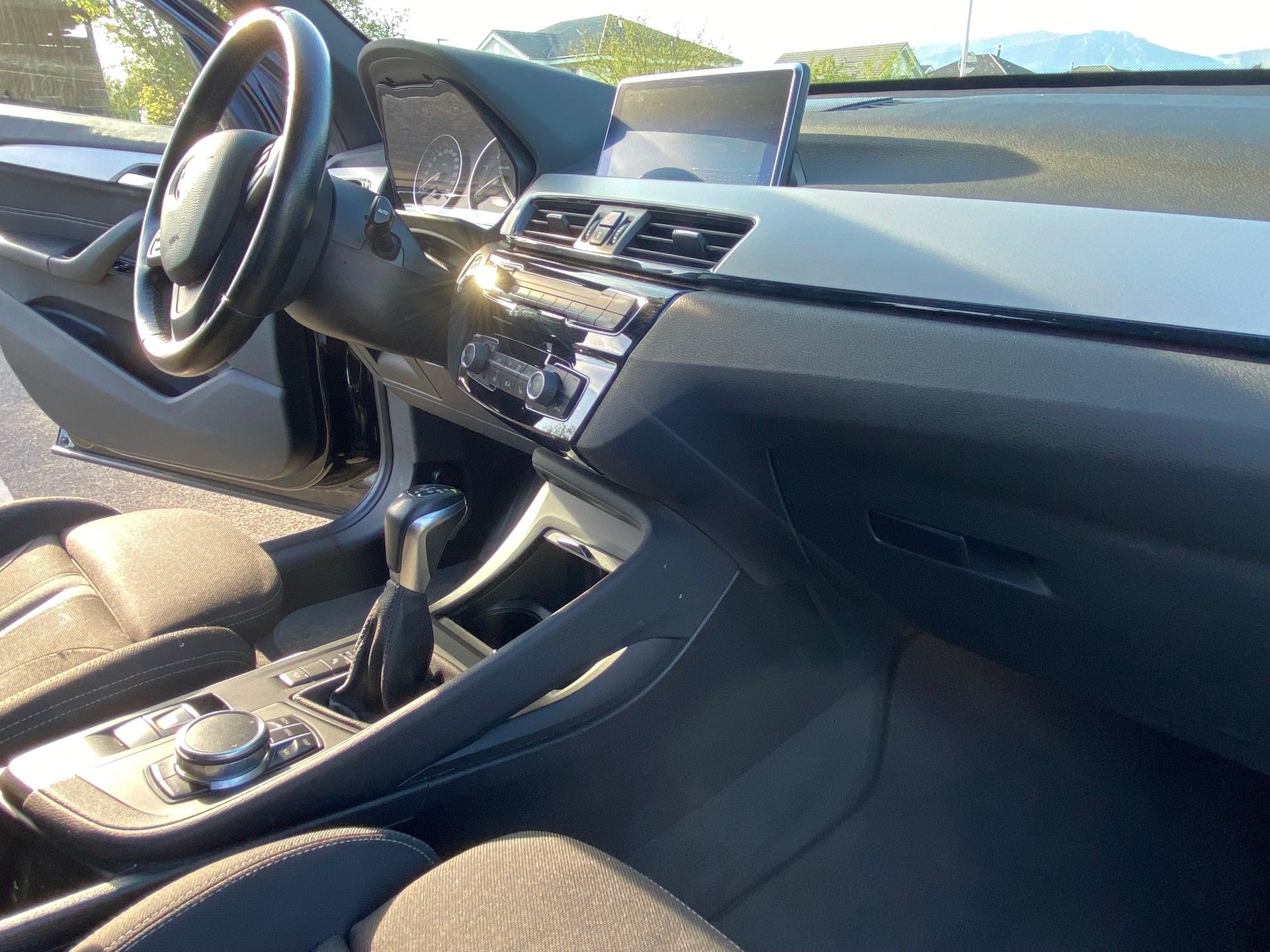 BMW X1 xDrive 25d Sport Line Steptronic-image-19