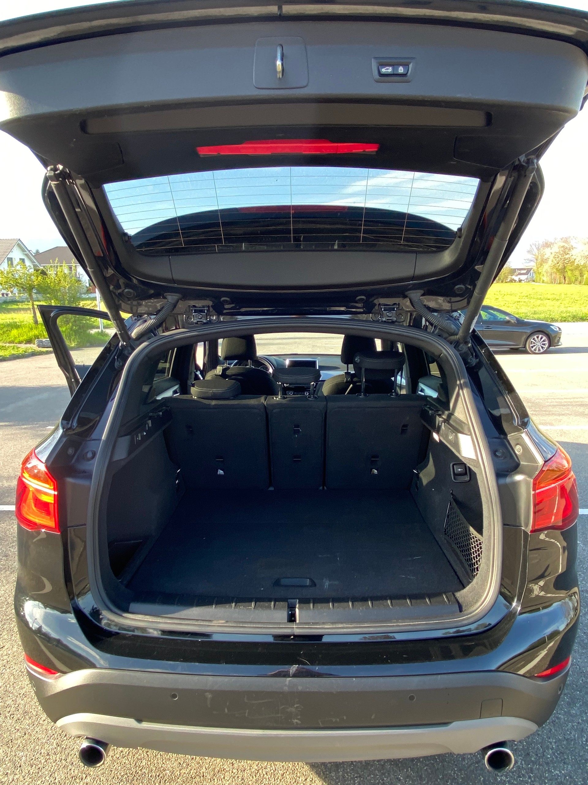 BMW X1 xDrive 25d Sport Line Steptronic-image-10