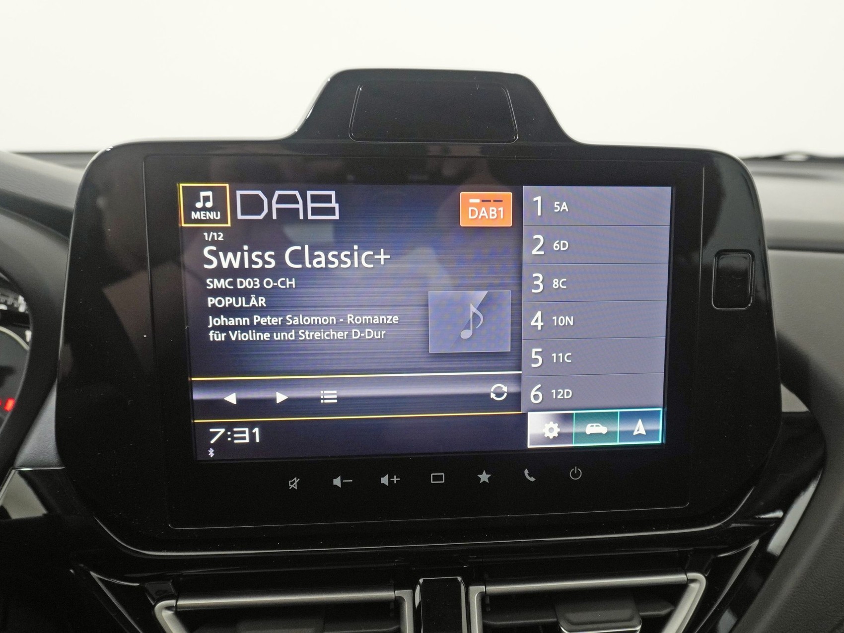 SUZUKI S-Cross 1.5 Compact Top Hybrid 4x4-image-15