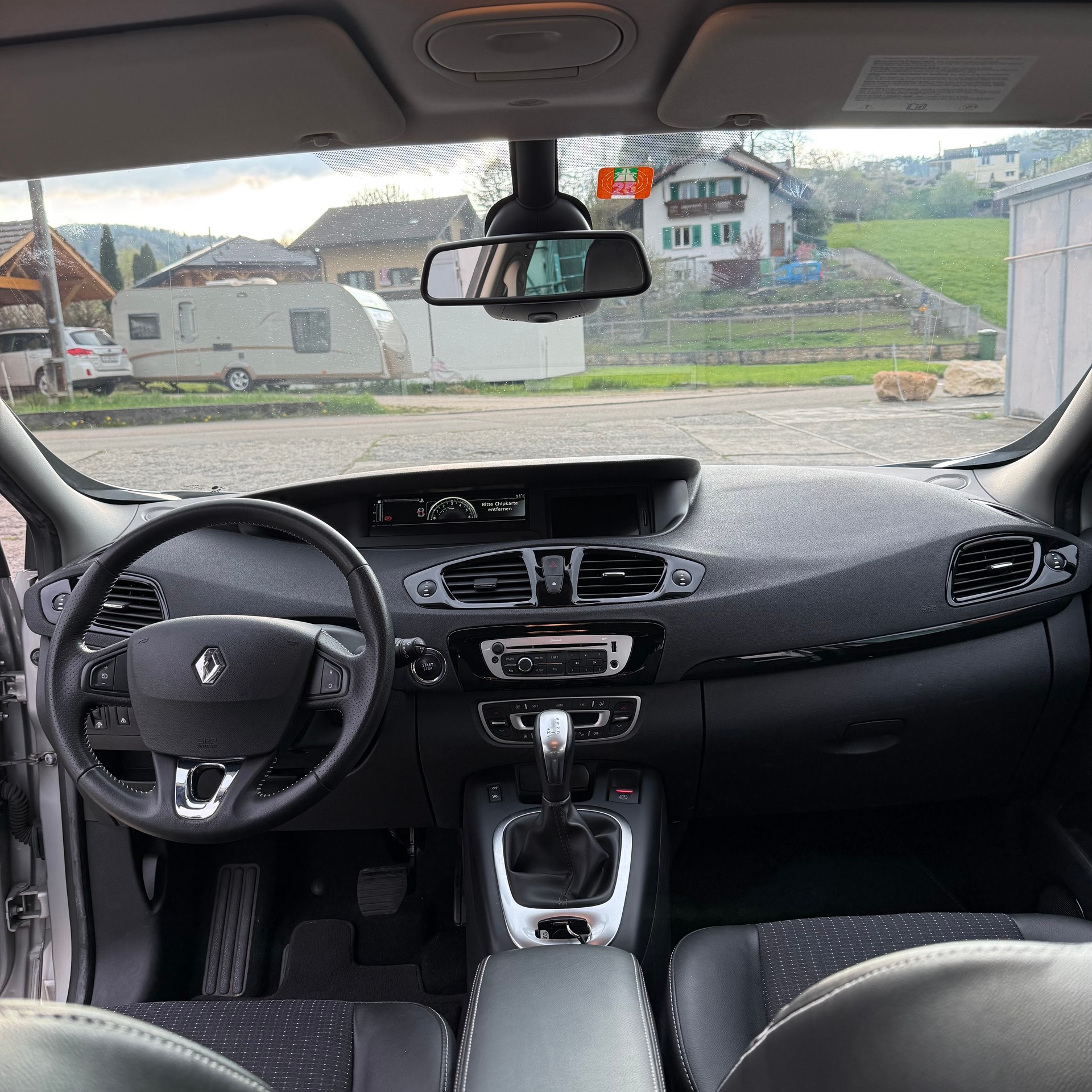RENAULT Grand Scénic 1.5 dCi Bose EDC-image-12