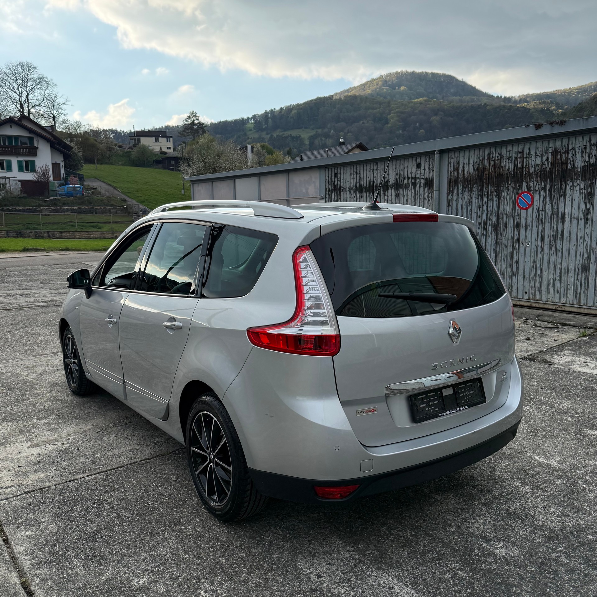 RENAULT Grand Scénic 1.5 dCi Bose EDC-image-5