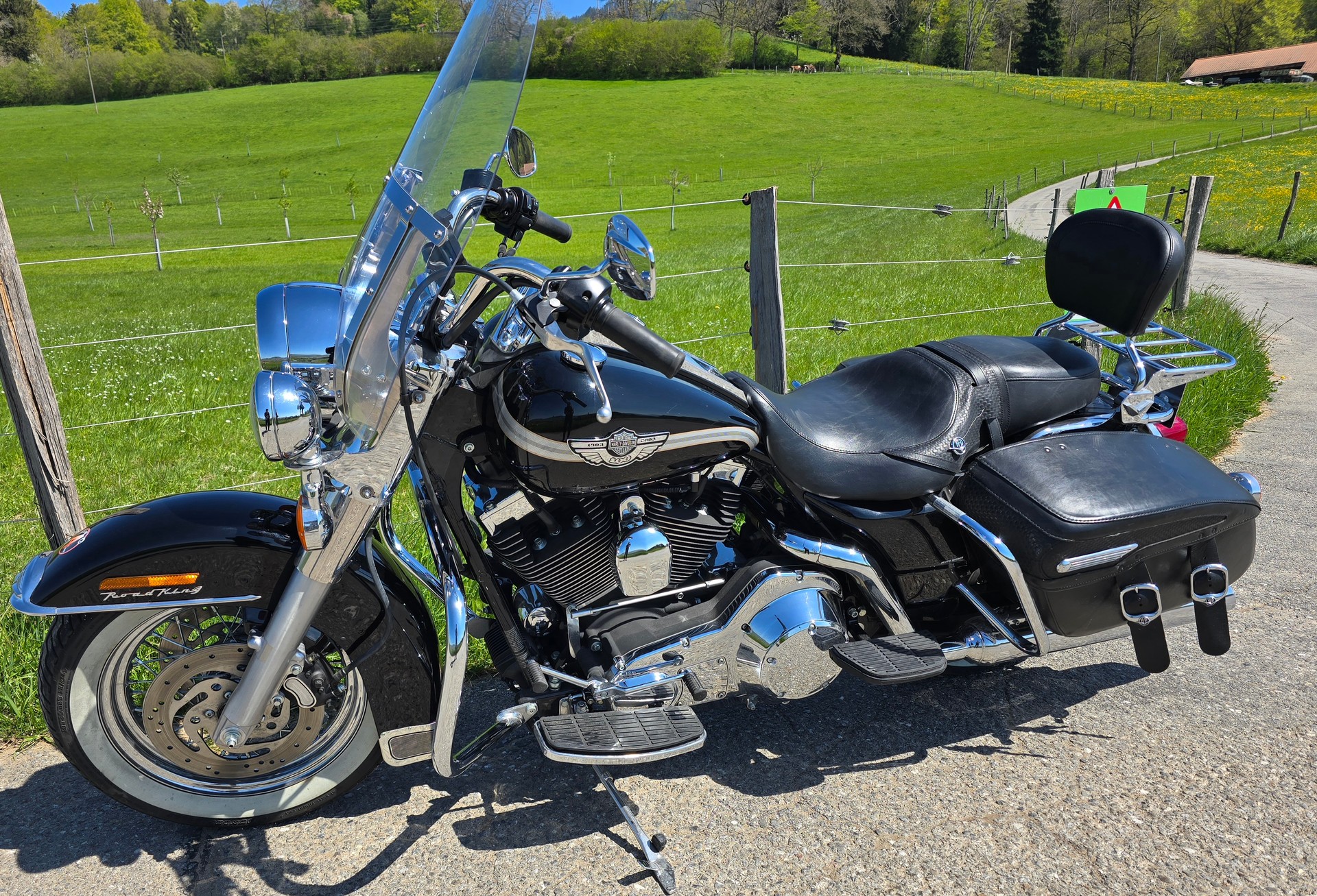 HARLEY-DAVIDSON FLHRCI Road King Classic-image-3