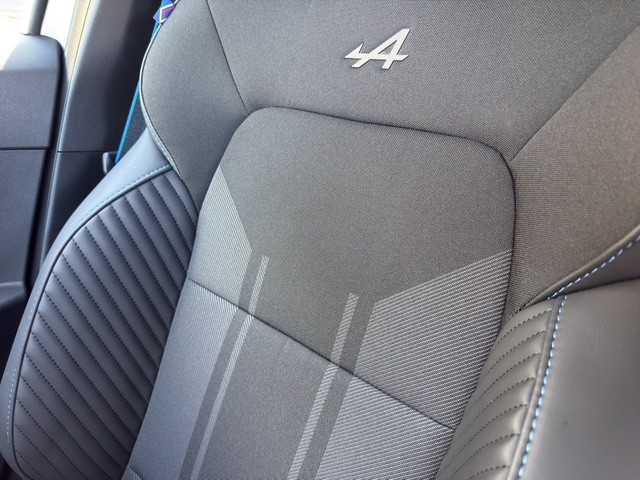 RENAULT Clio 1.6 E-Tech esprit Alpine-image-14