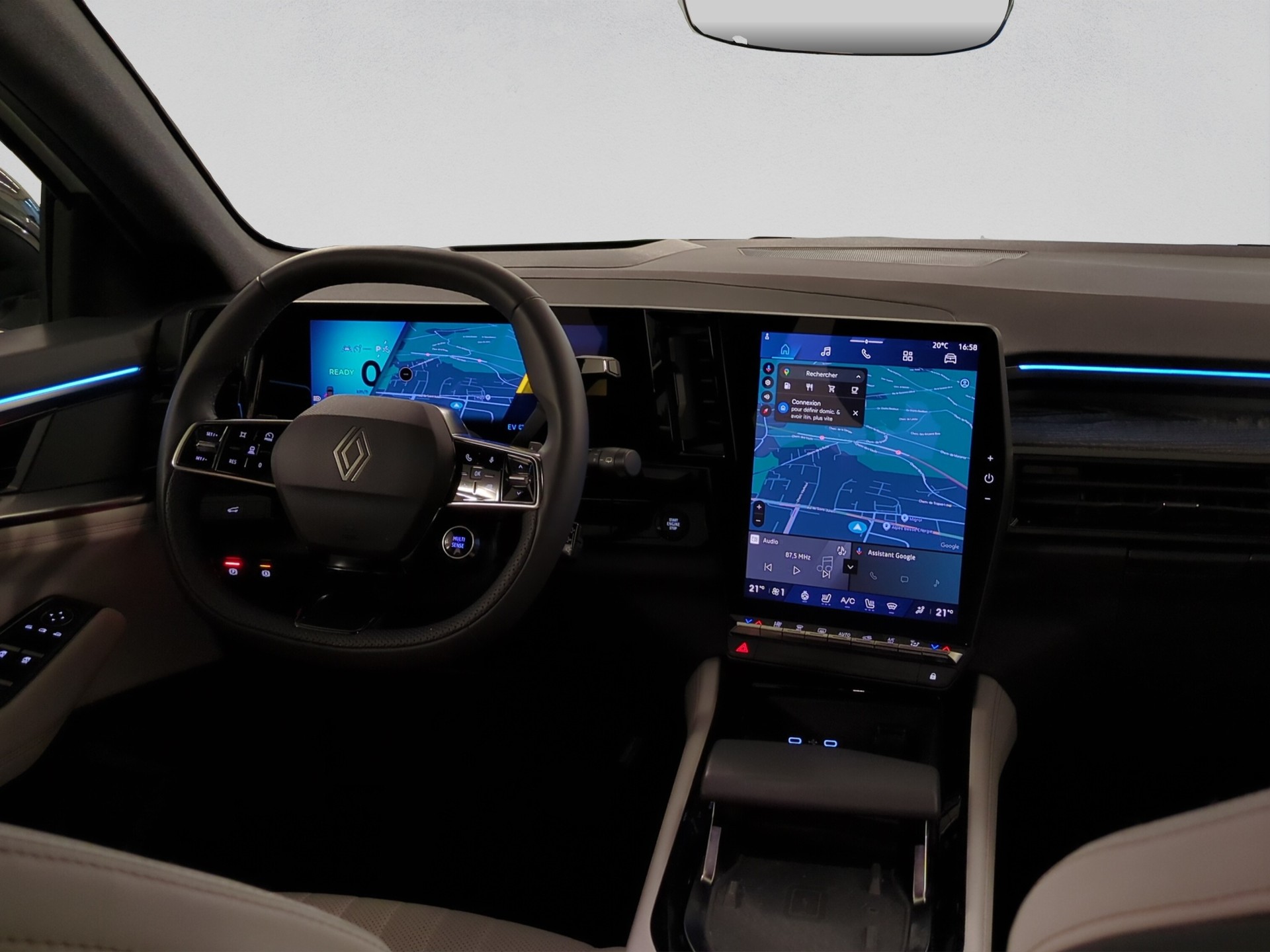 RENAULT Espace 1.2 E-Tech 200 Iconic 7-Sitze-image-13