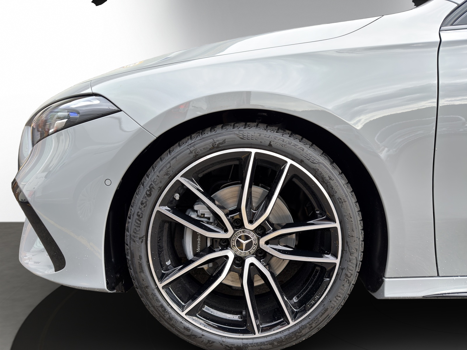 Image MERCEDES-BENZ A-200 A 200 Night Star 7G-DCT