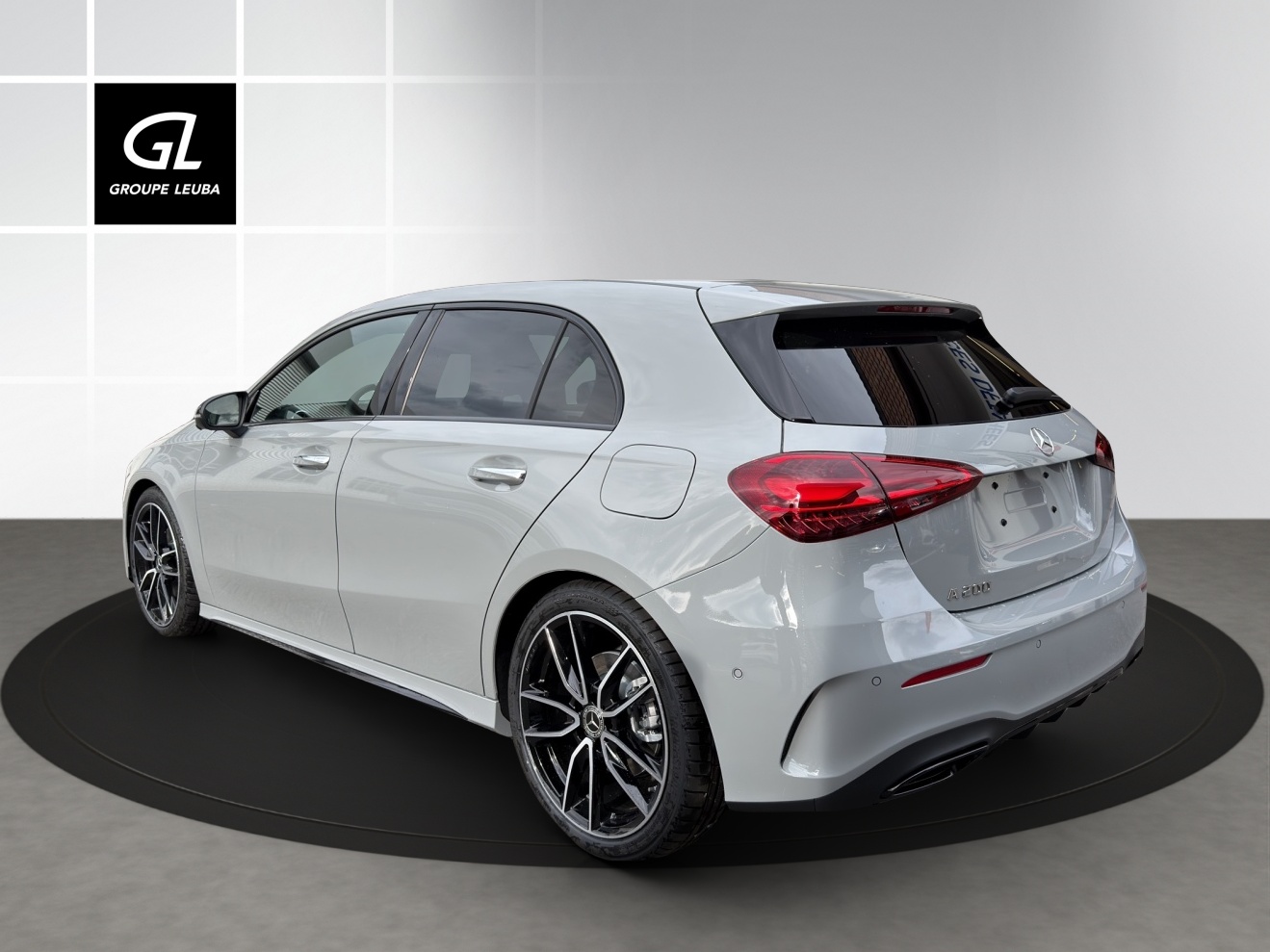 Image MERCEDES-BENZ A-200 A 200 Night Star 7G-DCT