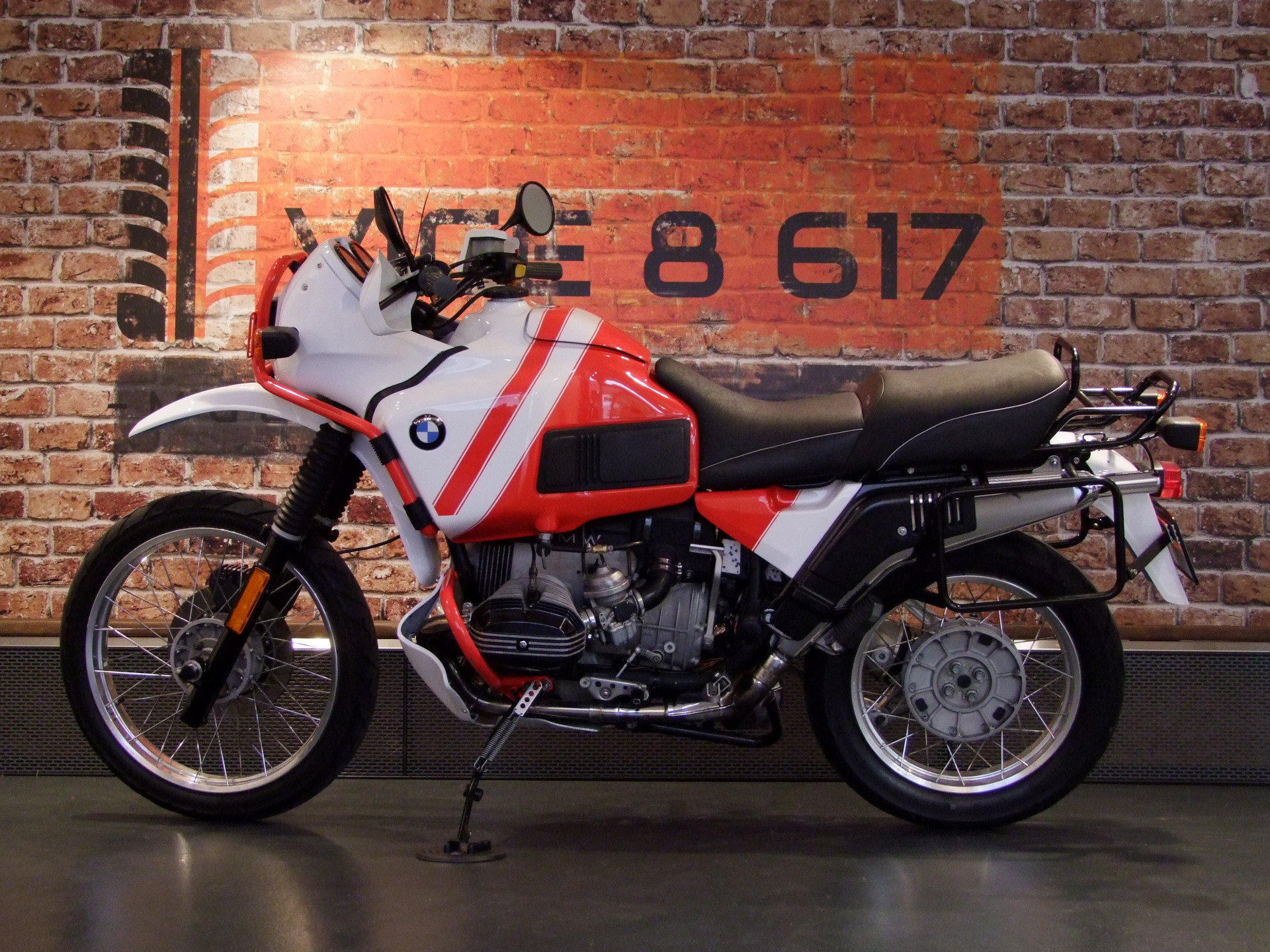 BMW R 80 GS Wunderschönes Veteranenfahrzeug im Kundenauftrag,-showroom-element-1