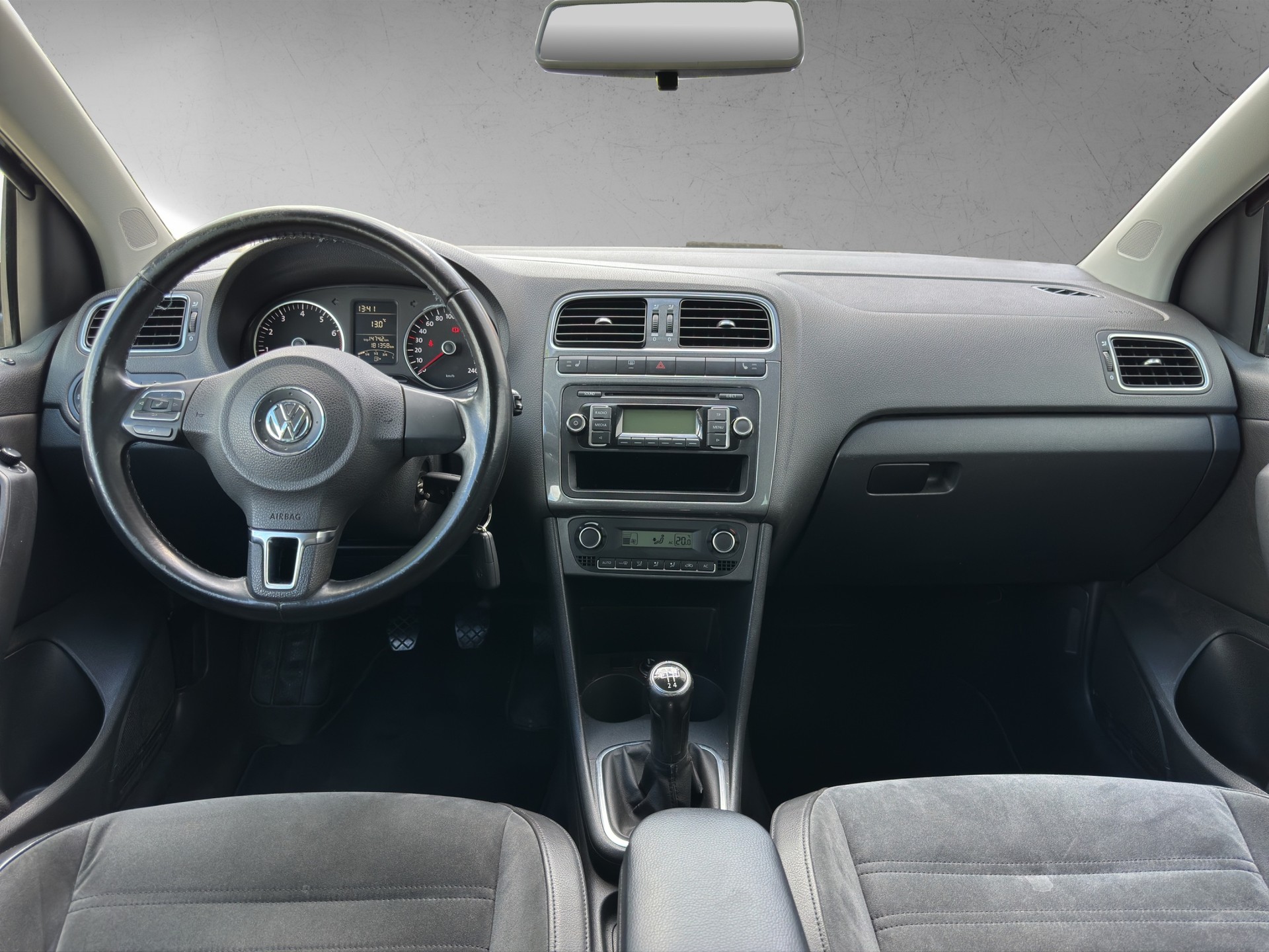VW Polo 1.4 16V Comfortline-image-6