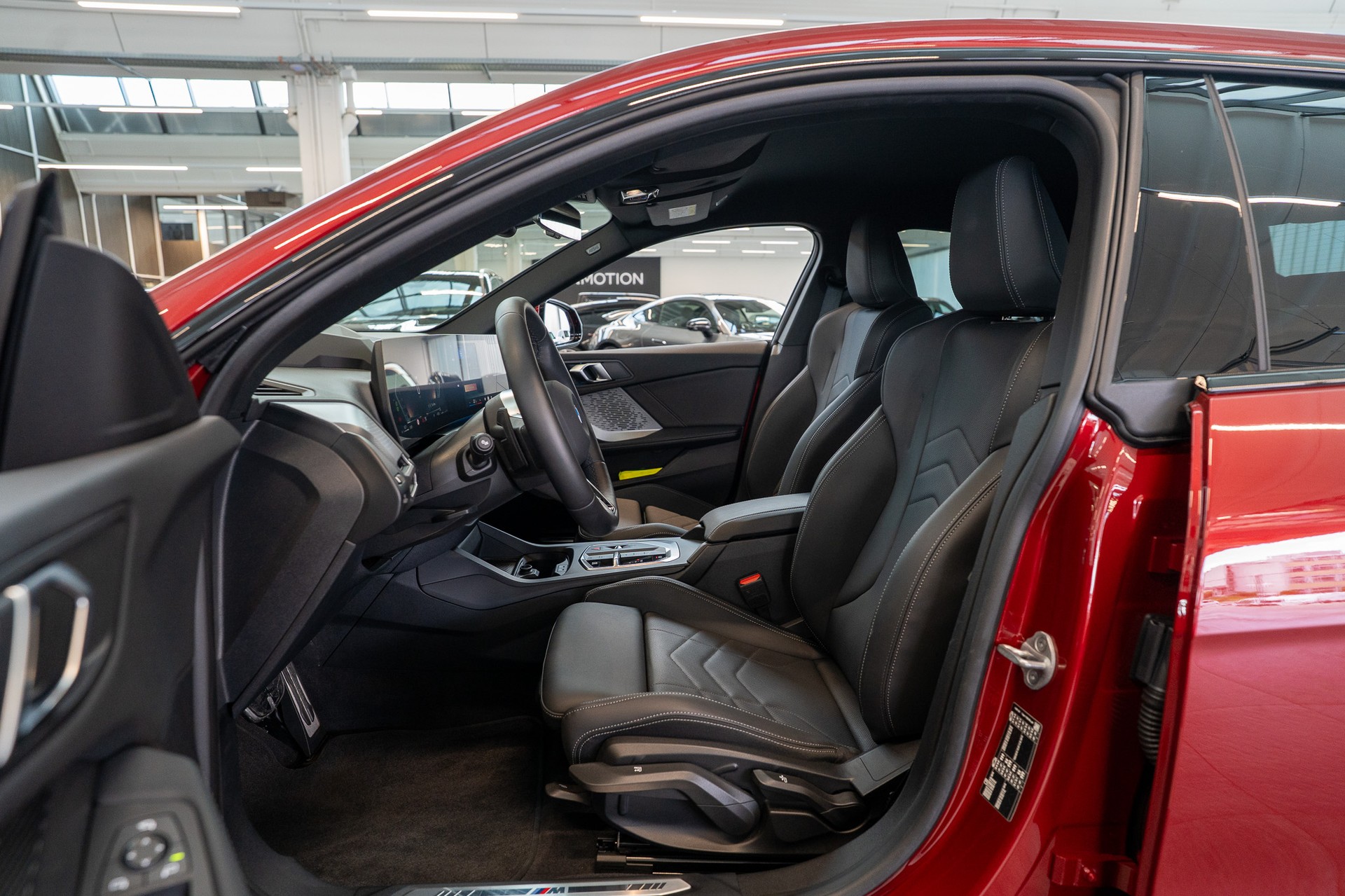 BMW 220d Gran Coupé M Sport / 360°Kamera / HeadUp /-image-8
