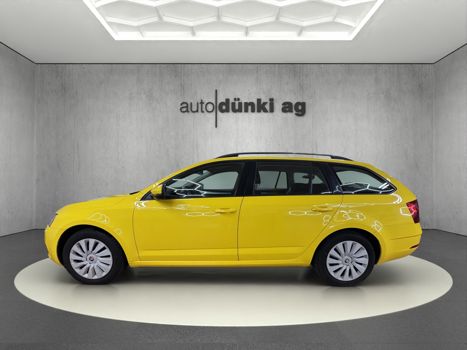 SKODA Octavia Combi 2.0 TDI Ambition 4x4 DSG-image-1