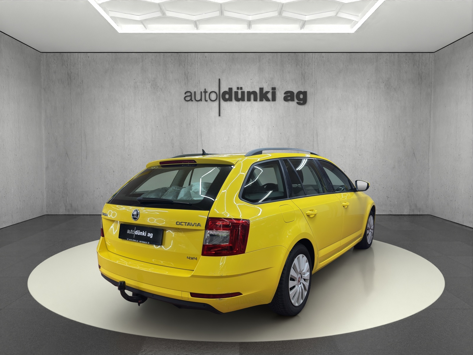 SKODA Octavia Combi 2.0 TDI Ambition 4x4 DSG-image-3
