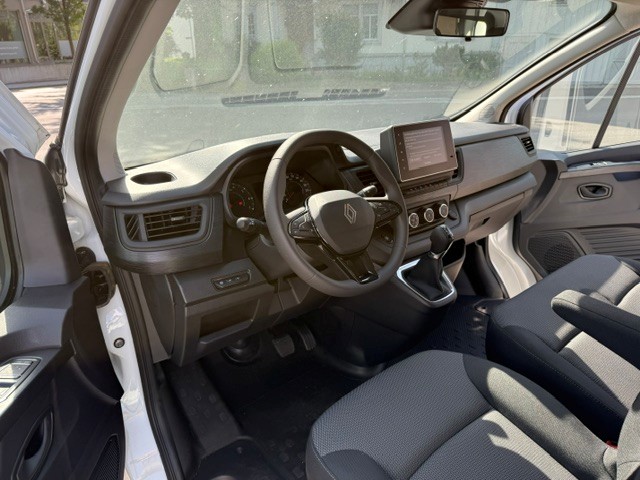 RENAULT Trafic Kaw. 3.0 t L2 H1 2.0 dCi Blue 150 Advance-image-4