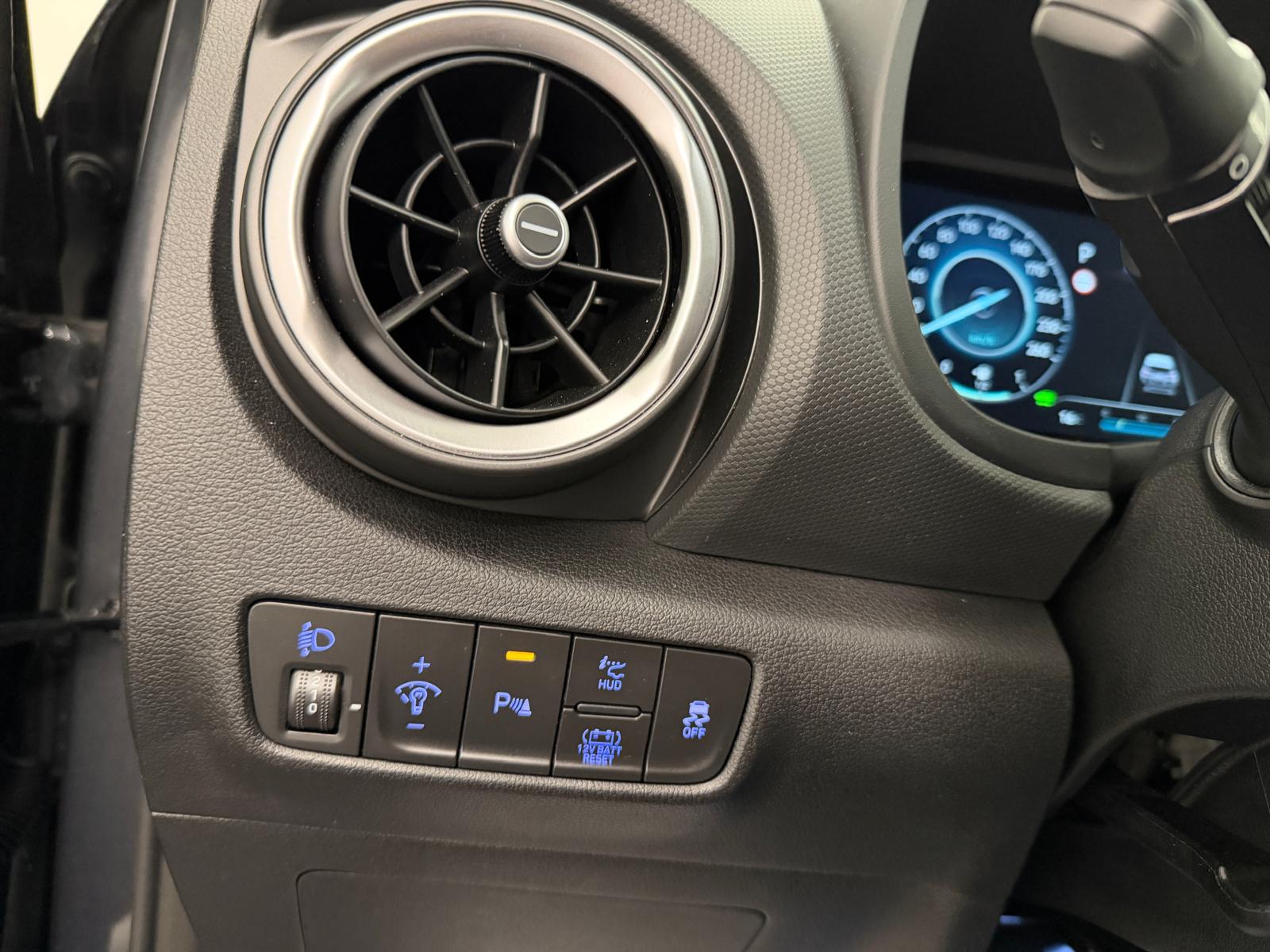 HYUNDAI Kona 1.6 GDi HEV Vertex DCT-image-15