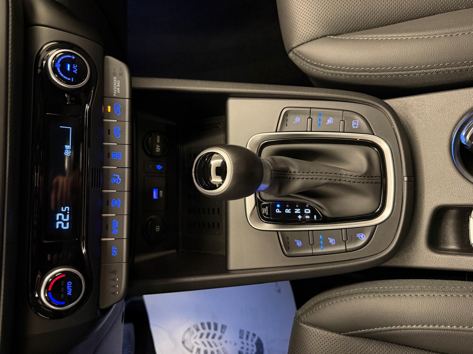 HYUNDAI Kona 1.6 GDi HEV Vertex DCT-image-18