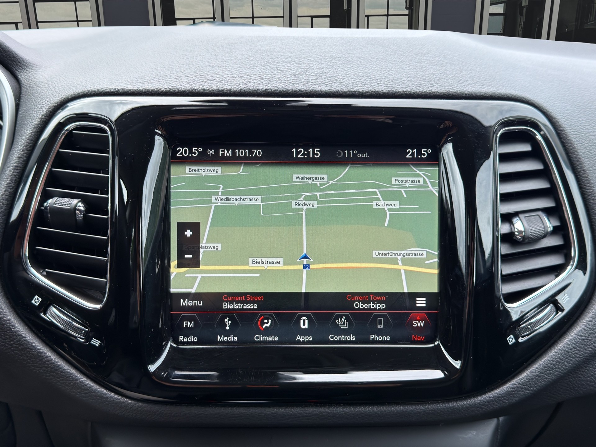 JEEP Compass 1.4 Turbo Night Eagle-image-14