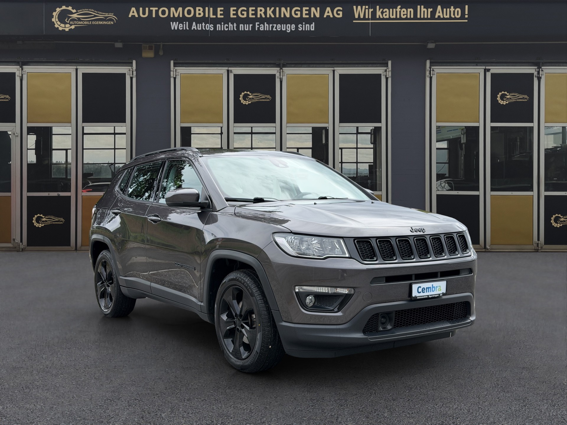 JEEP Compass 1.4 Turbo Night Eagle-showroom-element-2