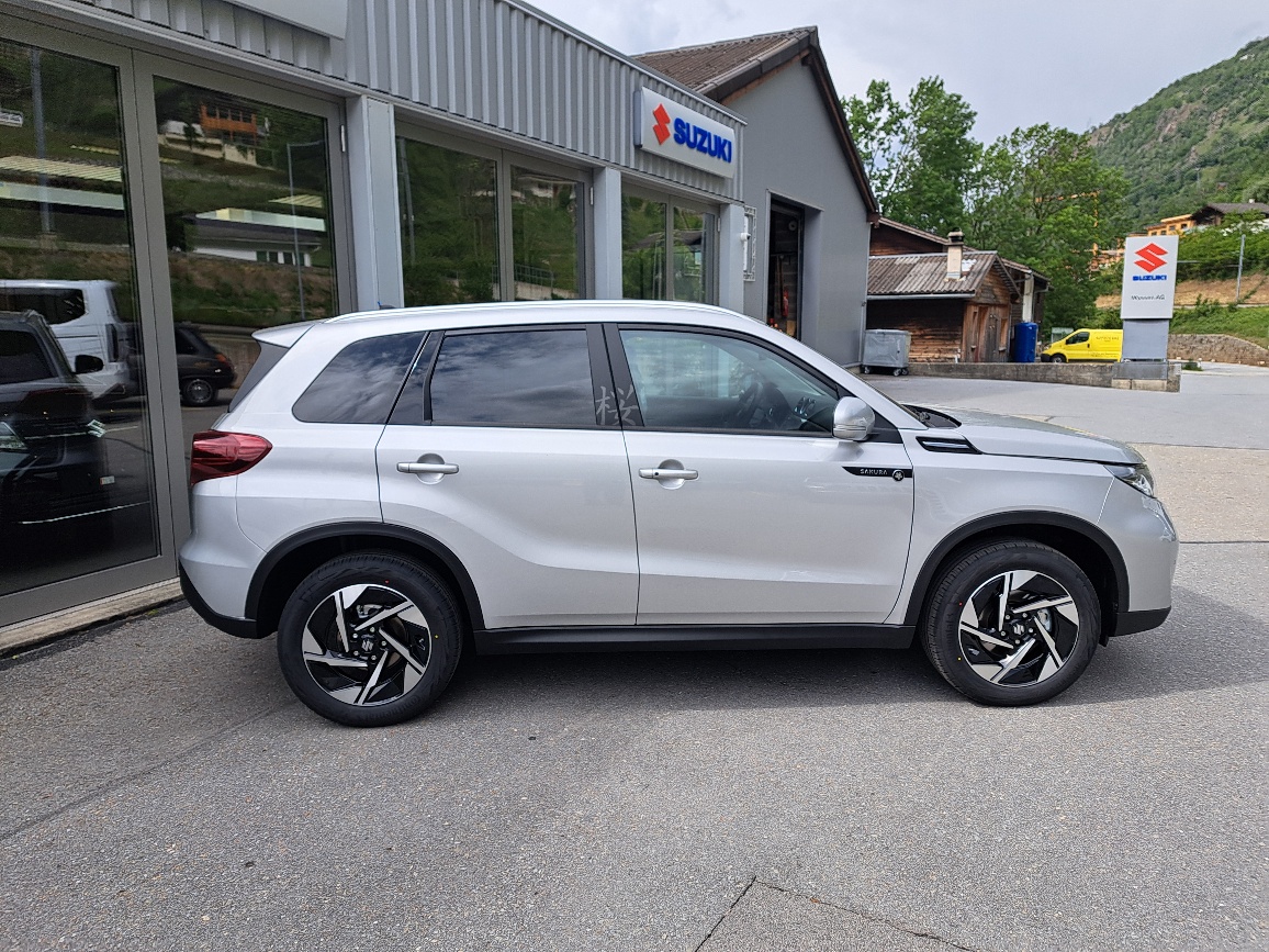SUZUKI Vitara 1.4 Boosterjet Sakura Top 4x4 Hybrid Automatic-image-4