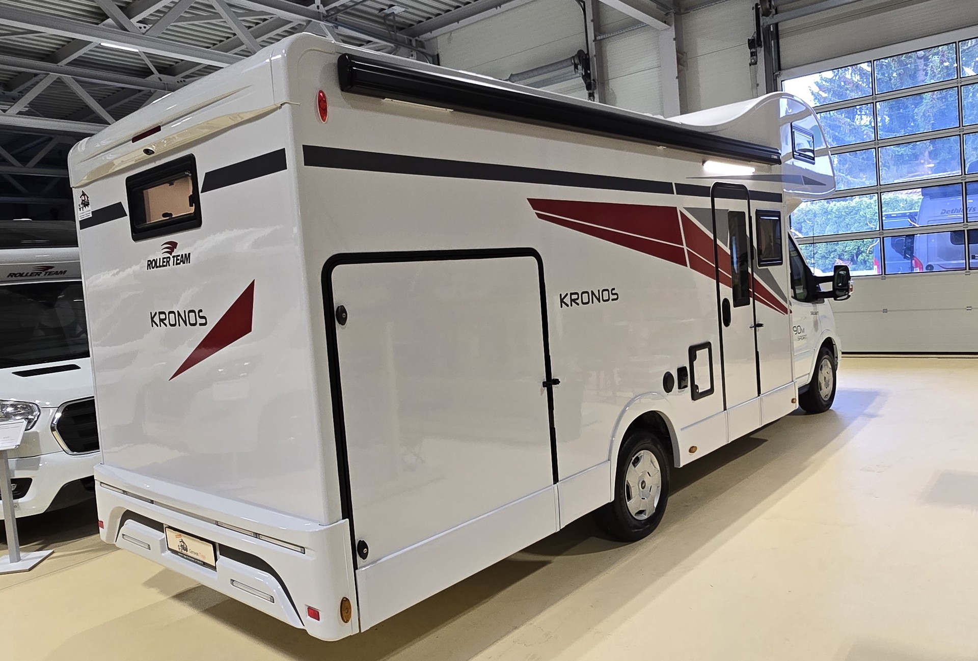 ROLLER TEAM Kronos 290 M / XXL Heckgarage / Ford Transit 2.0EcoBlue 165PS-image-1