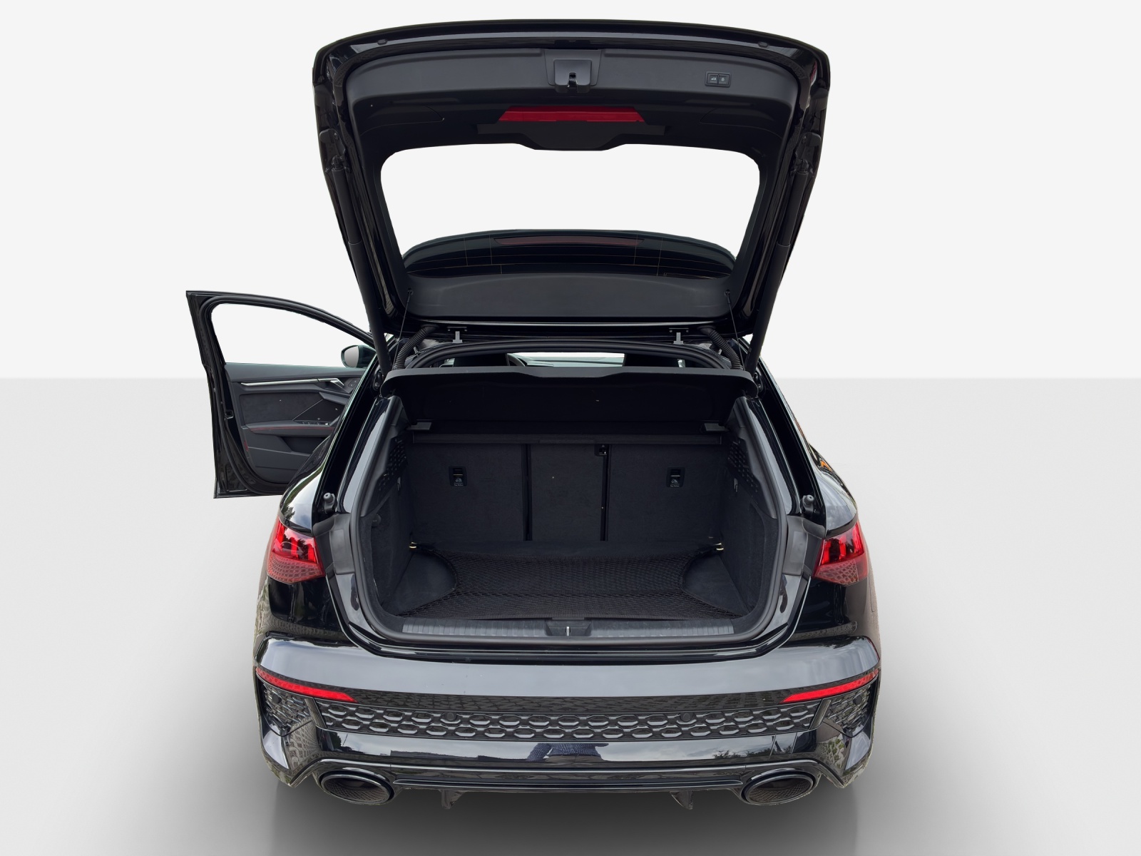 AUDI RS3 Sportback 2.5 TSI quattro S-tronic-image-12