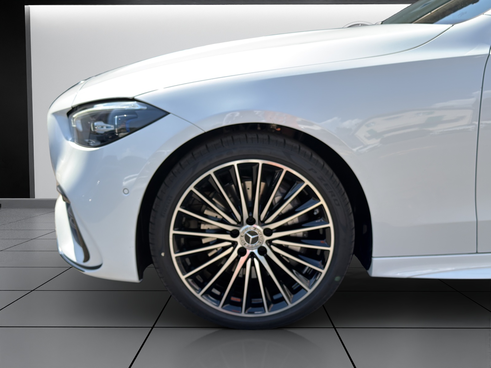 MERCEDES-BENZ C 220 d T 4 Matic Swiss Star-image-6
