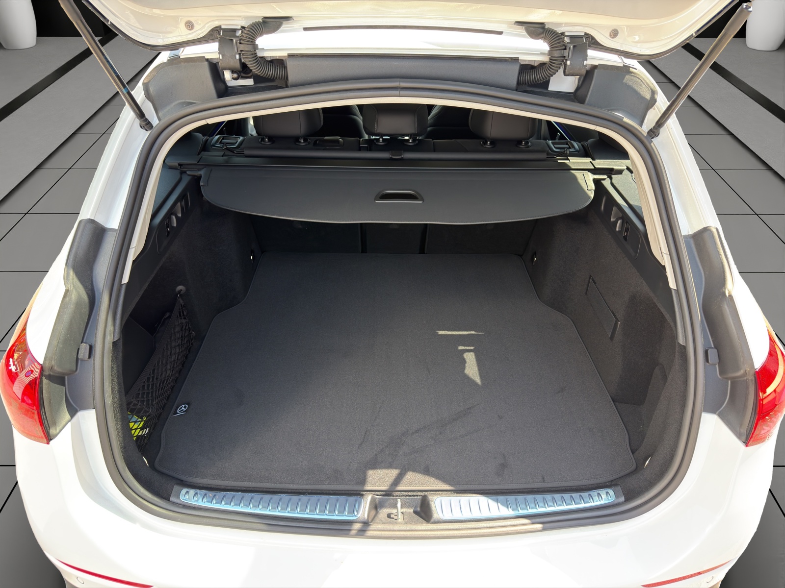 MERCEDES-BENZ C 220 d T 4 Matic Swiss Star-image-5