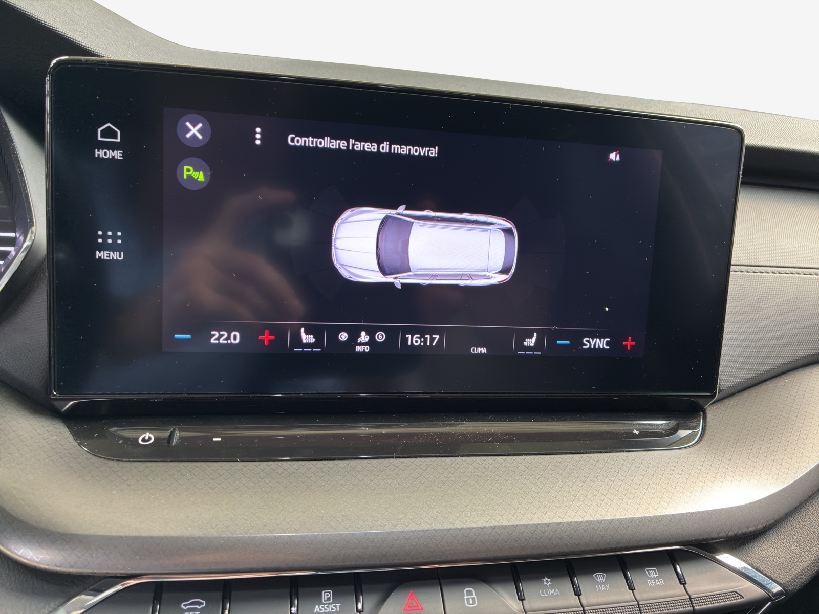 SKODA Octavia Combi 2.0 TDI DSG Ambition 4x4-image-13