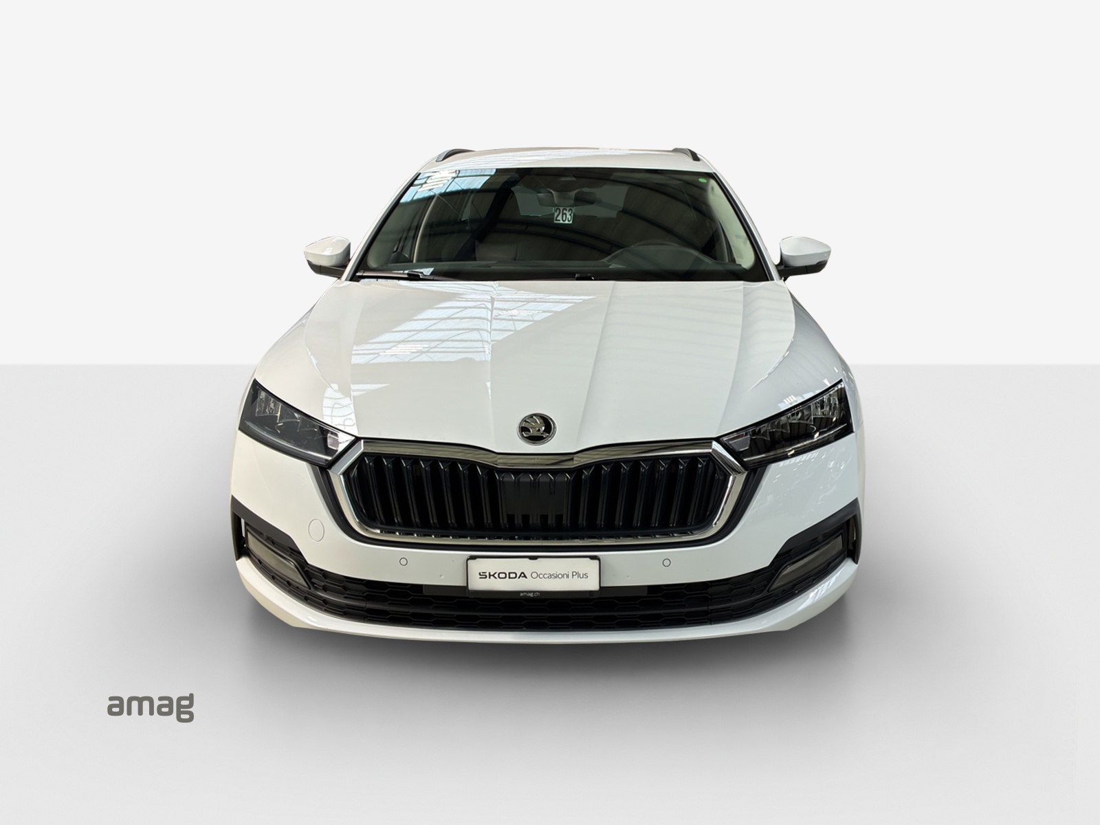 SKODA Octavia Combi 2.0 TDI DSG Ambition 4x4-image-6