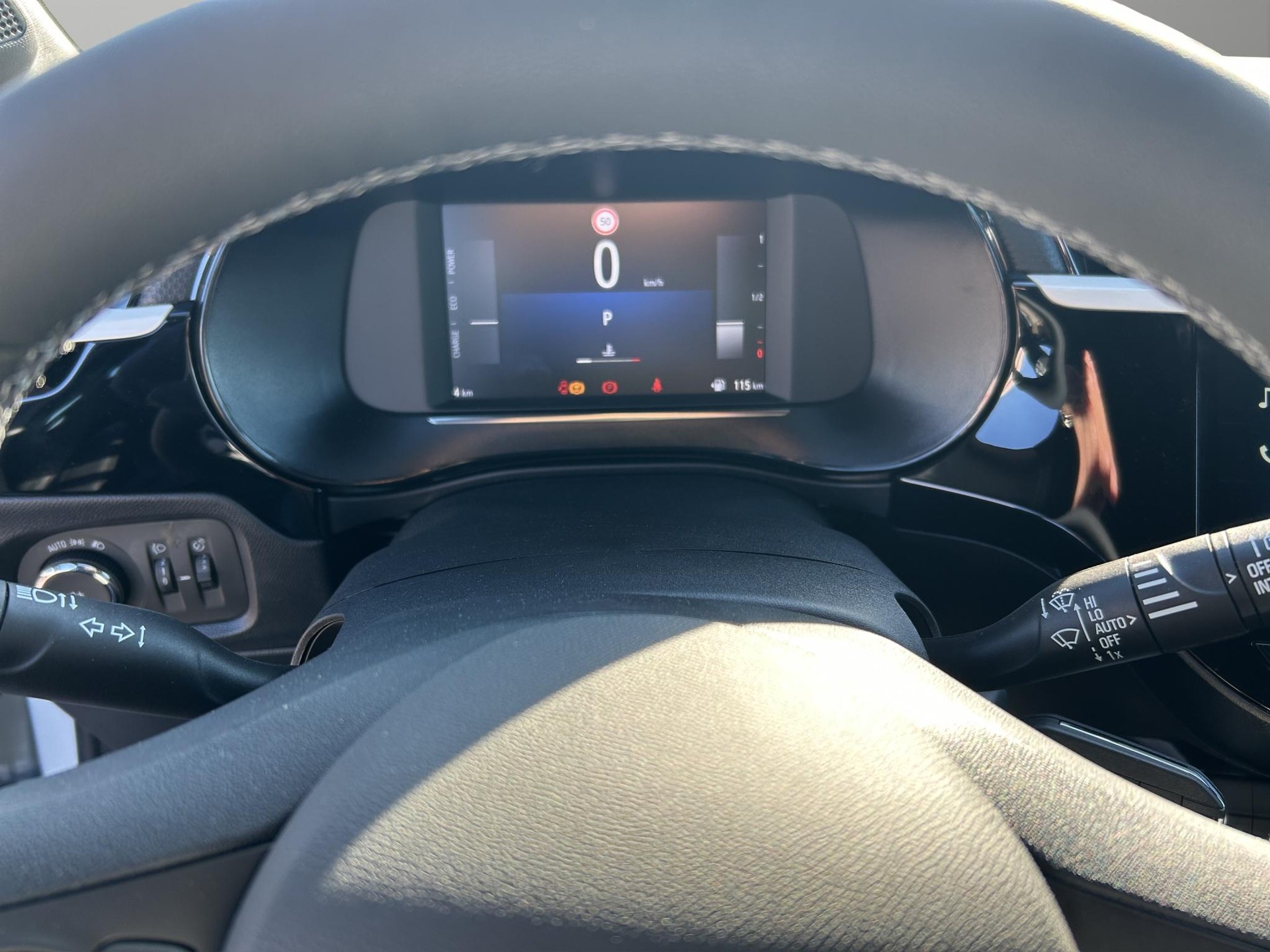 OPEL Corsa 1.2 T Hybrid Viva-image-5