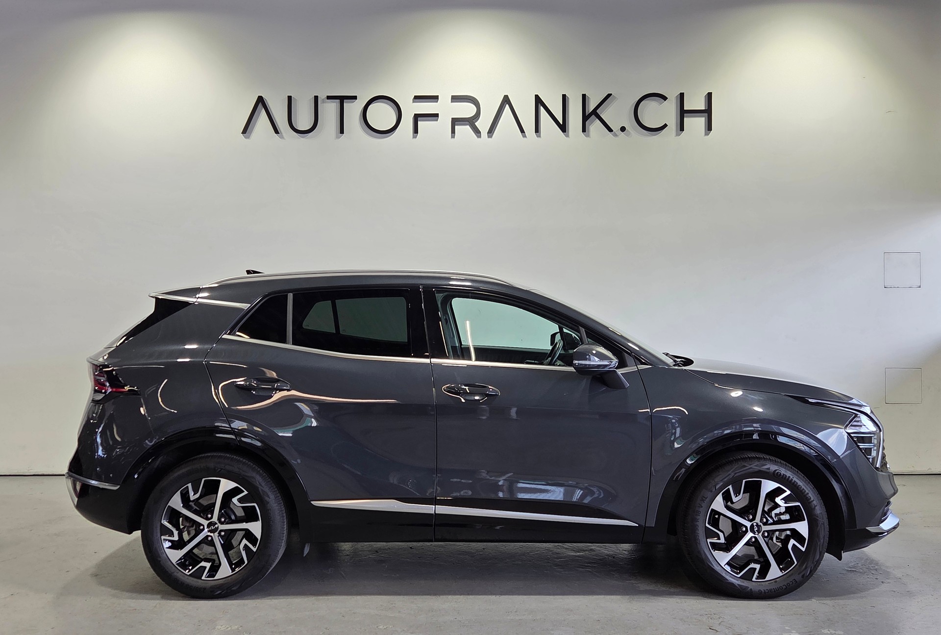 KIA Sportage 1.6 T-GDi Hybrid GT-Line-showroom-element-1