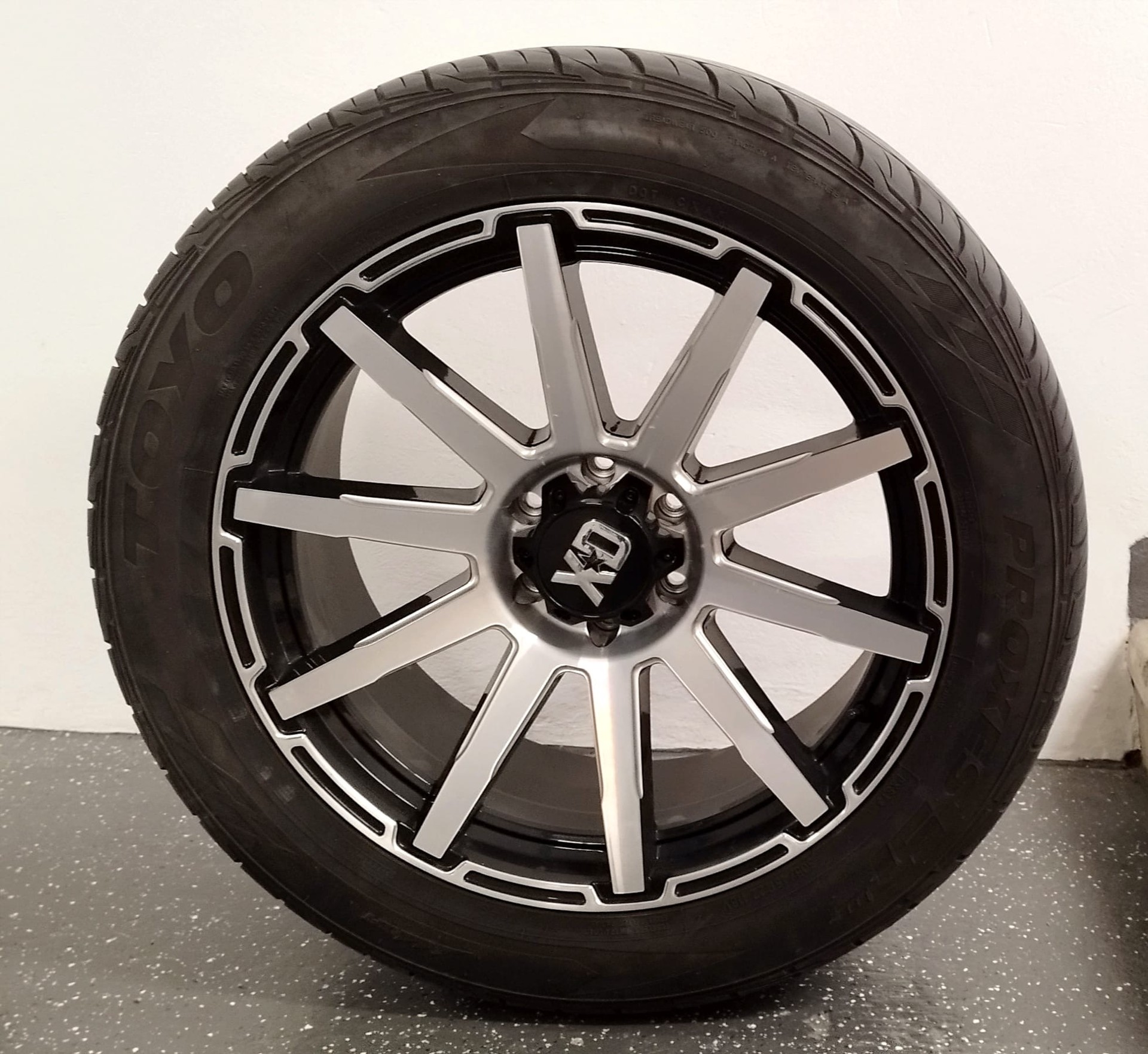 DODGE 1500 5.7L V8 HEMI 4x4 Limited-image-14